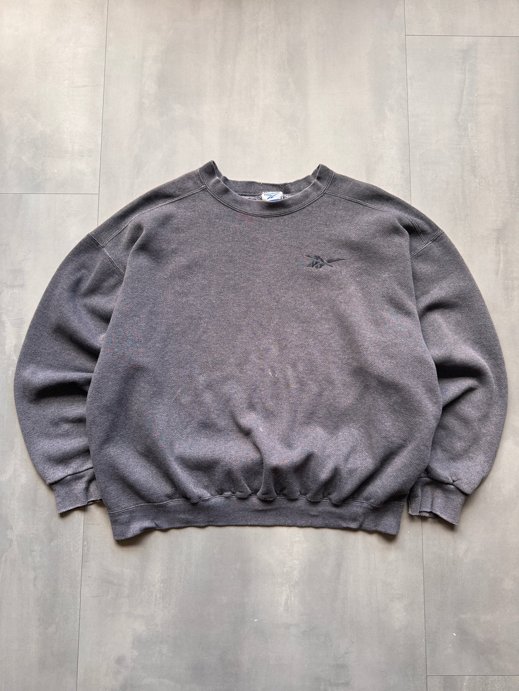 VINTAGE REEBOK GREY SWEATER - XL