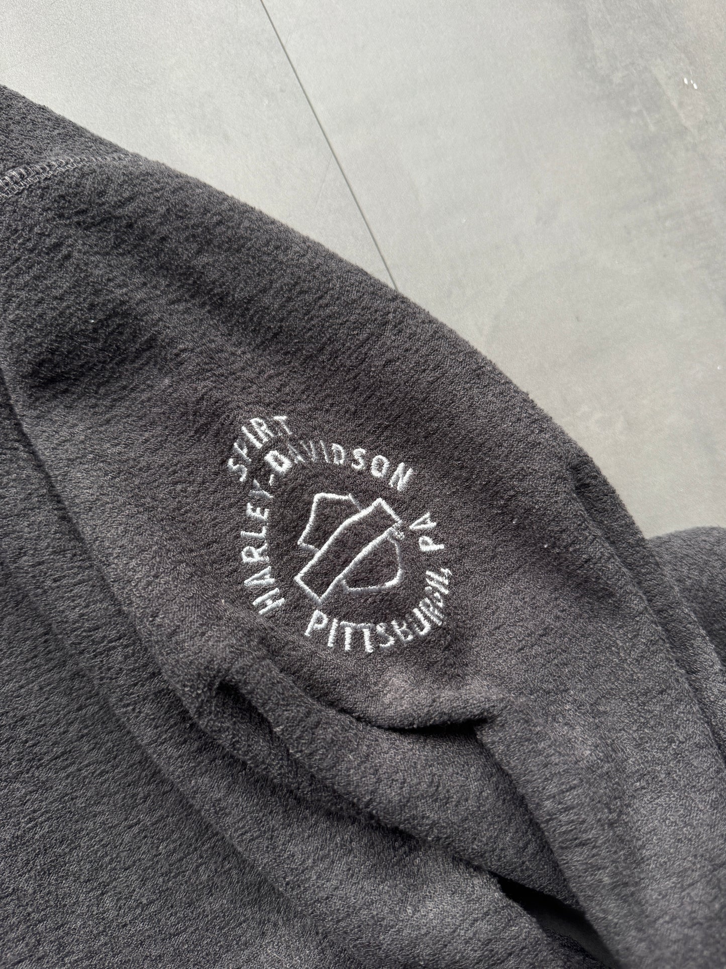 VINTAGE HARLEY DAVIDSON GREY FLEECE SWEATER - L
