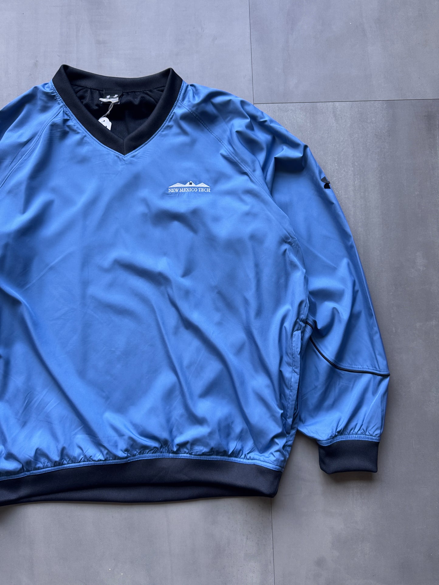VINTAGE UNDERARMOUR NEW MEXICO TECH BLUE WINDBREAKER - XL