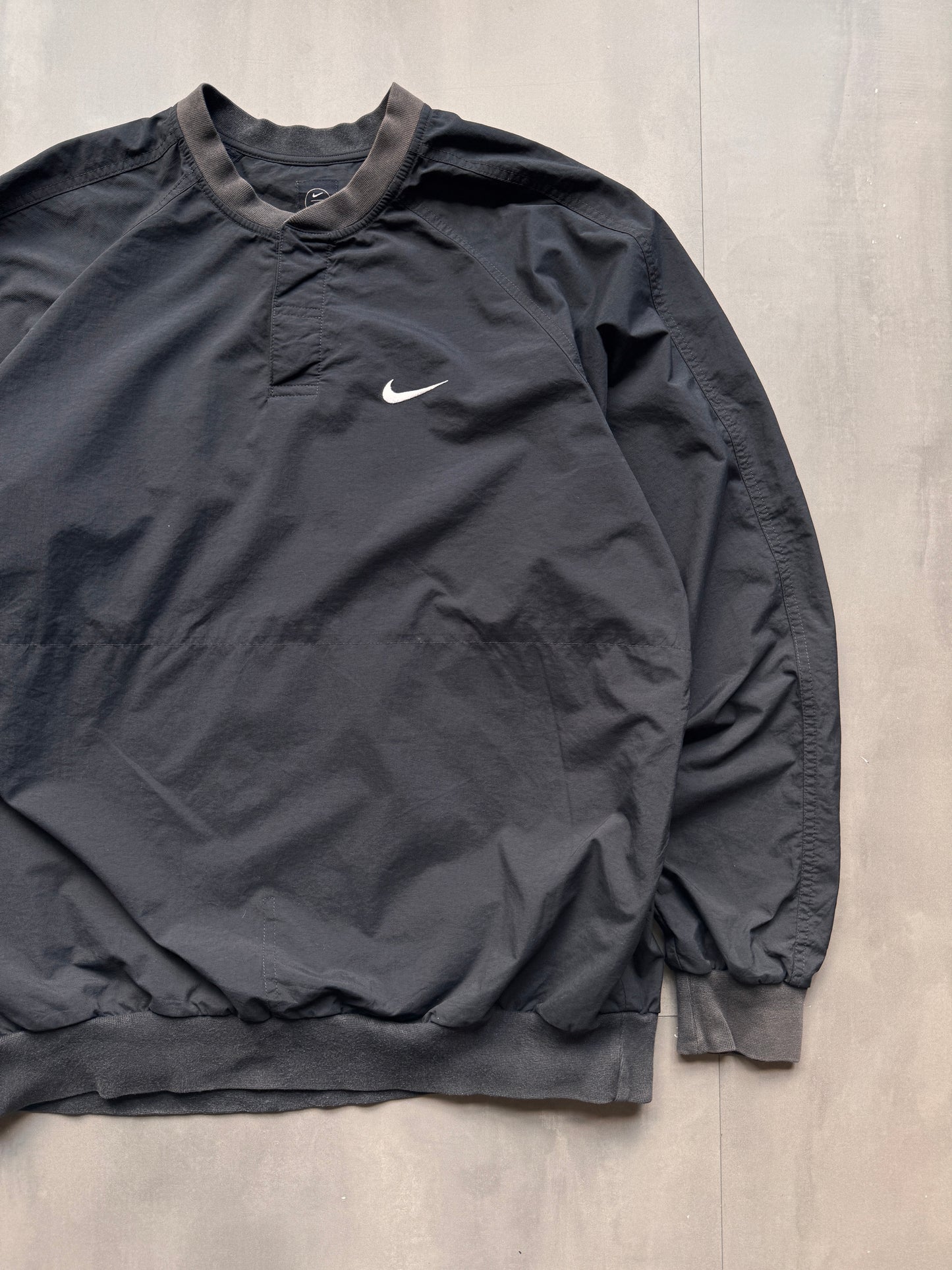 VINTAGE NIKE GOLF BLACK WINDBREAKER - L