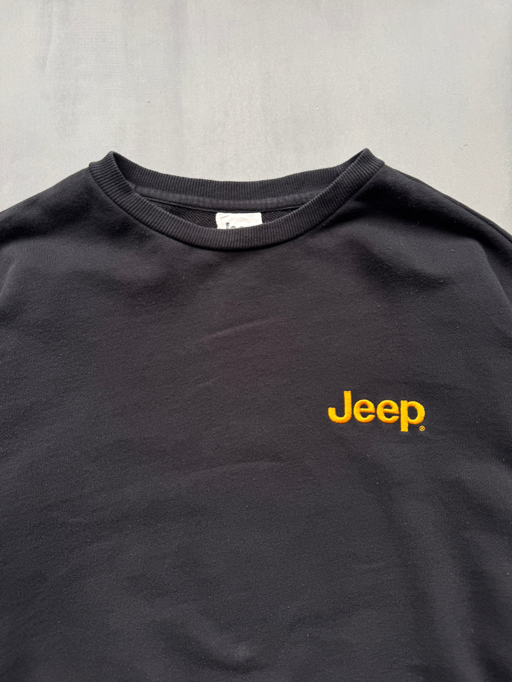 VINTAGE JEEP BLACK SWEATER - M