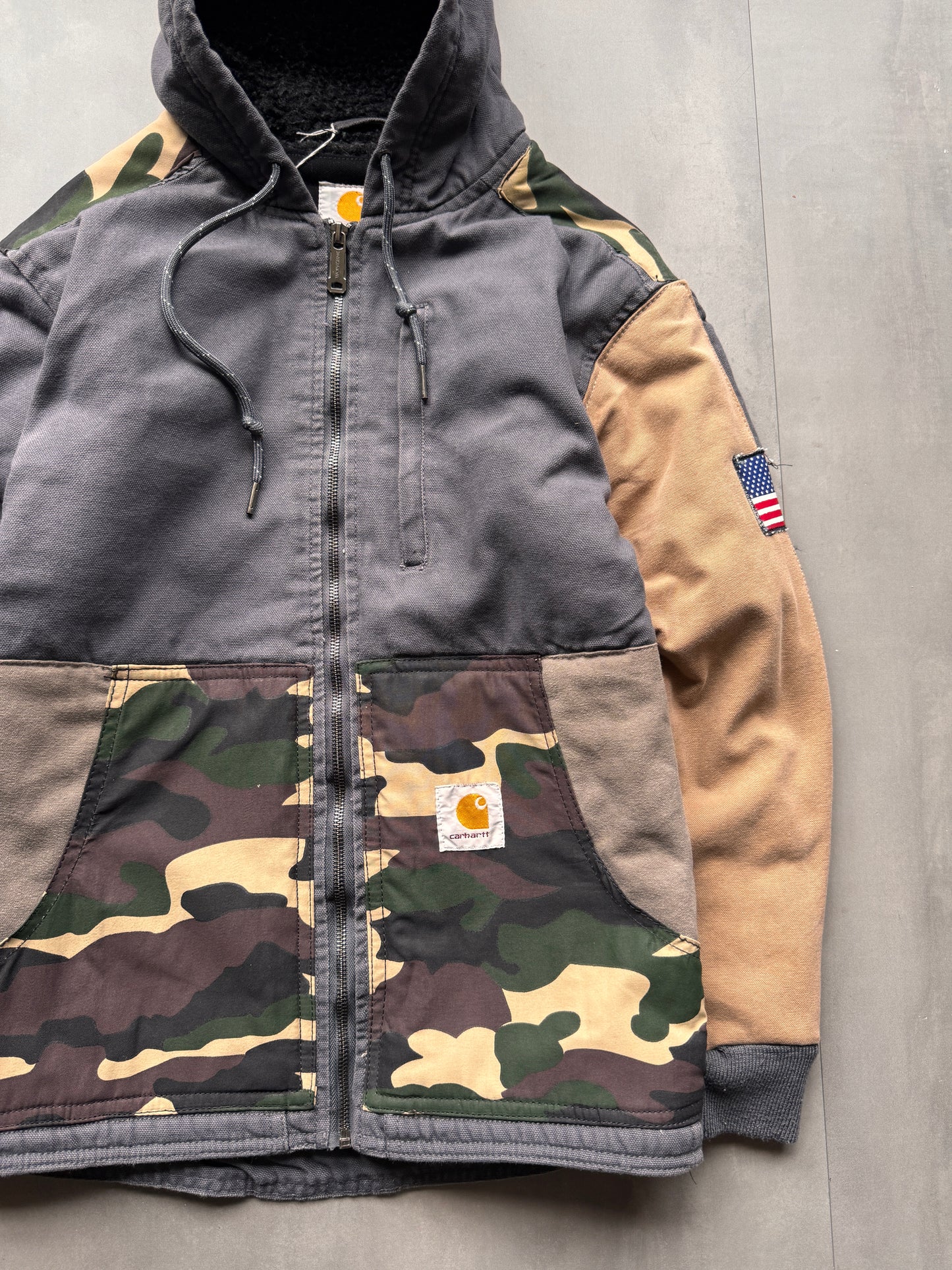 VINTAGE CARHARTT REWORKED CAMO PATTERN ACTIVE JACKET - XS