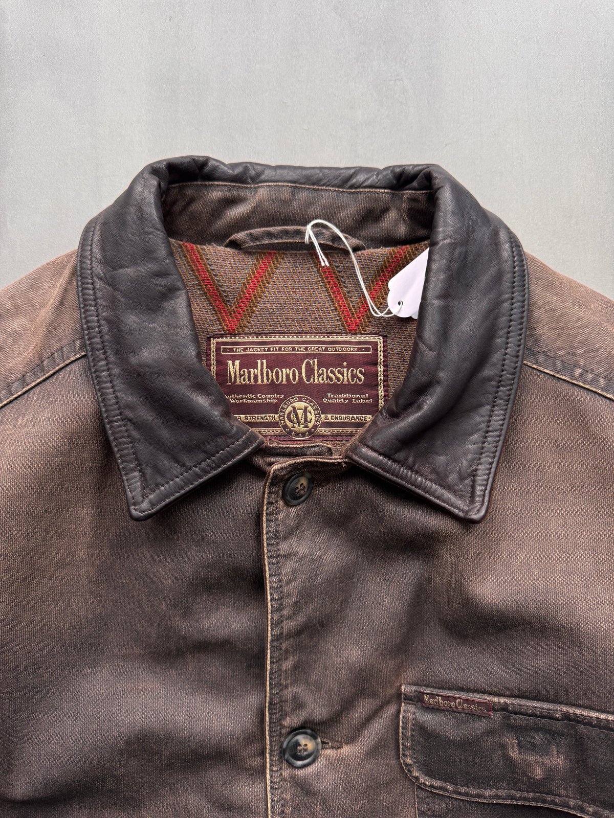 VINTAGE MARLBORO CLASSICS DARK BROWN AGED LEATHER TRENCHCOAT/JACKET - XL