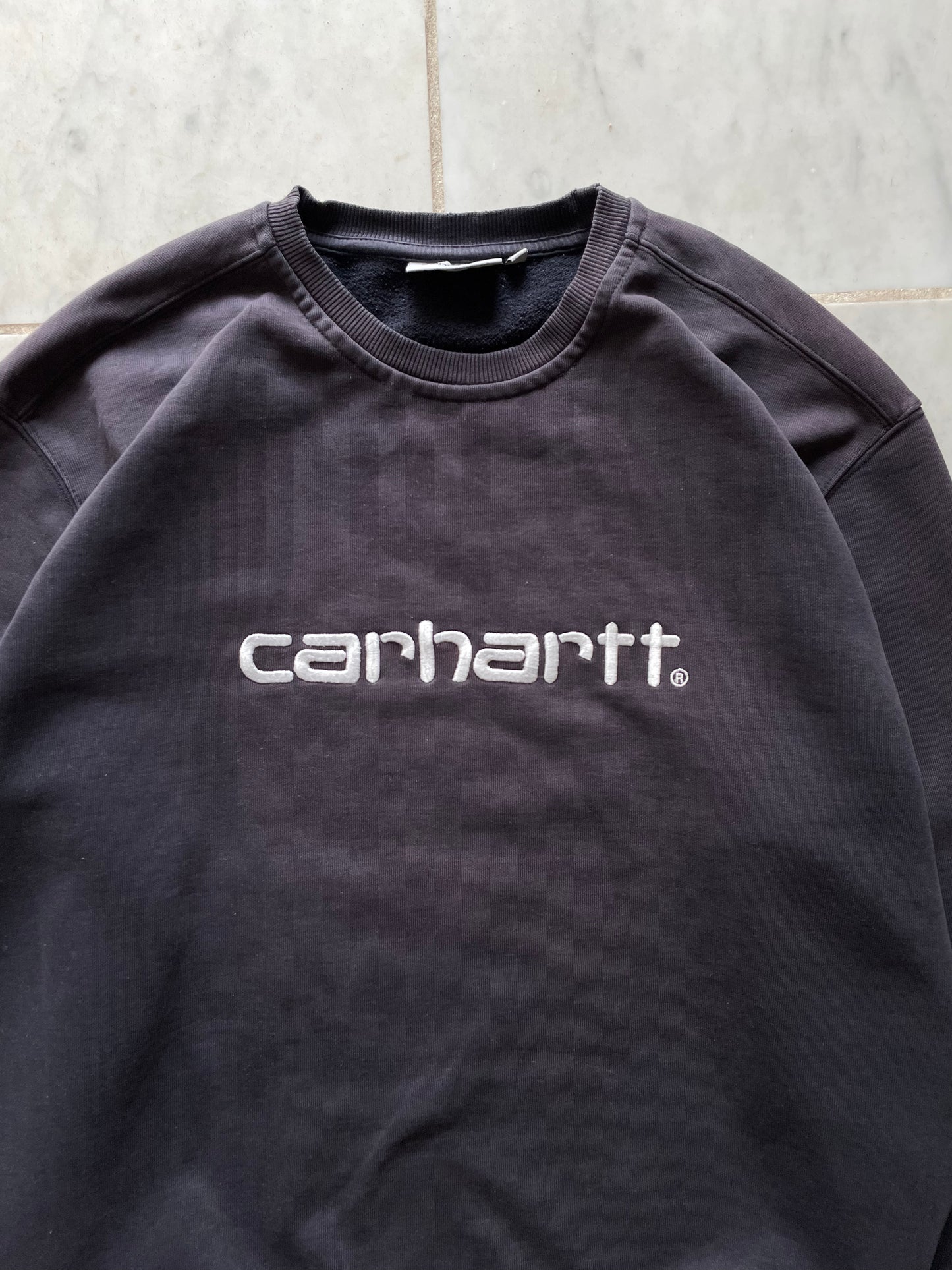 CARHARTT LOGO NAVY SWEATER - LARGE