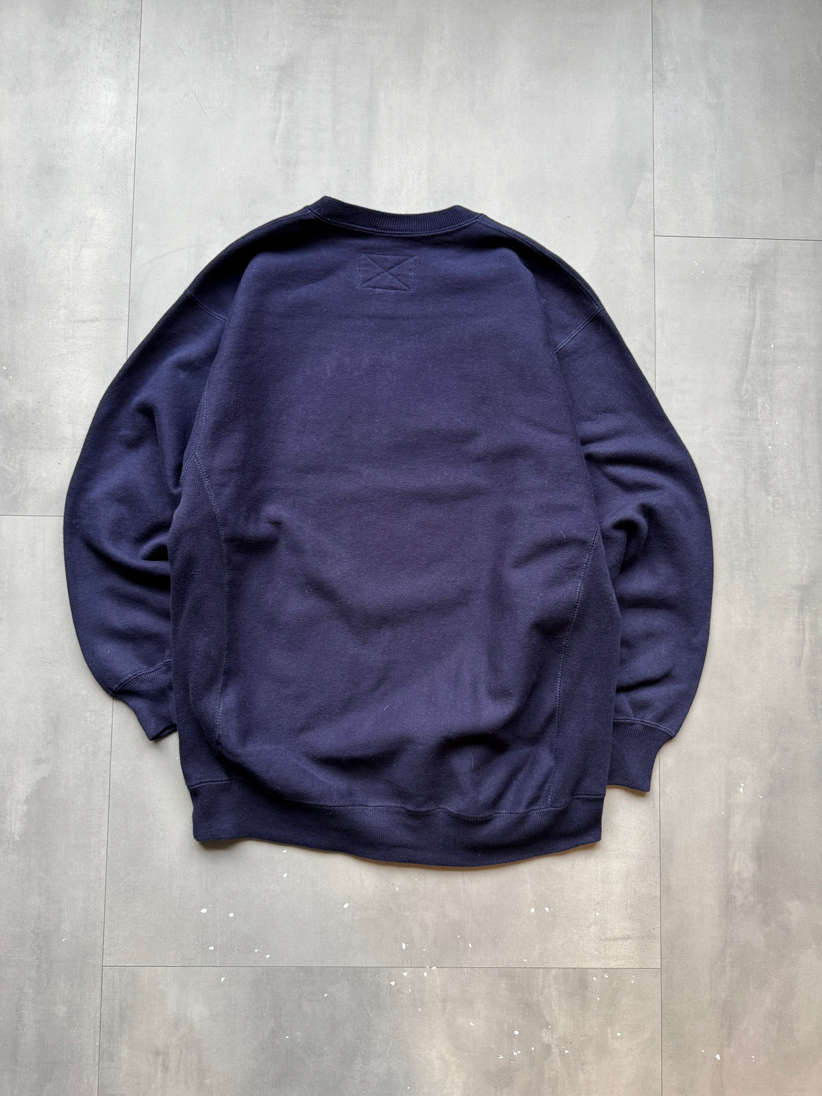 VINTAGE STEVE & BARRY'S HEAVYWEIGHT NAVY SWEATER - M