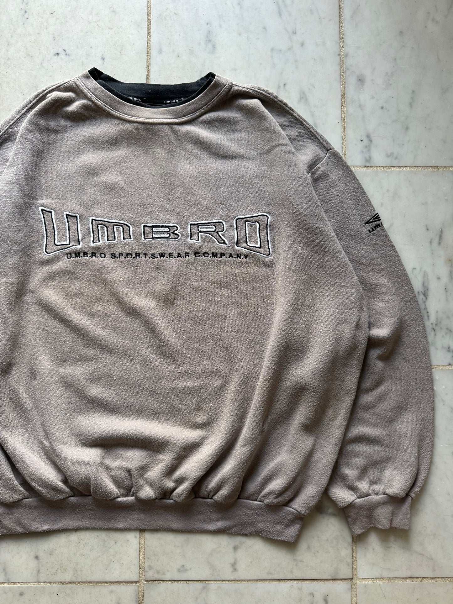 UMBRO BEIGE SWEATER - XLARGE/XXLARGE