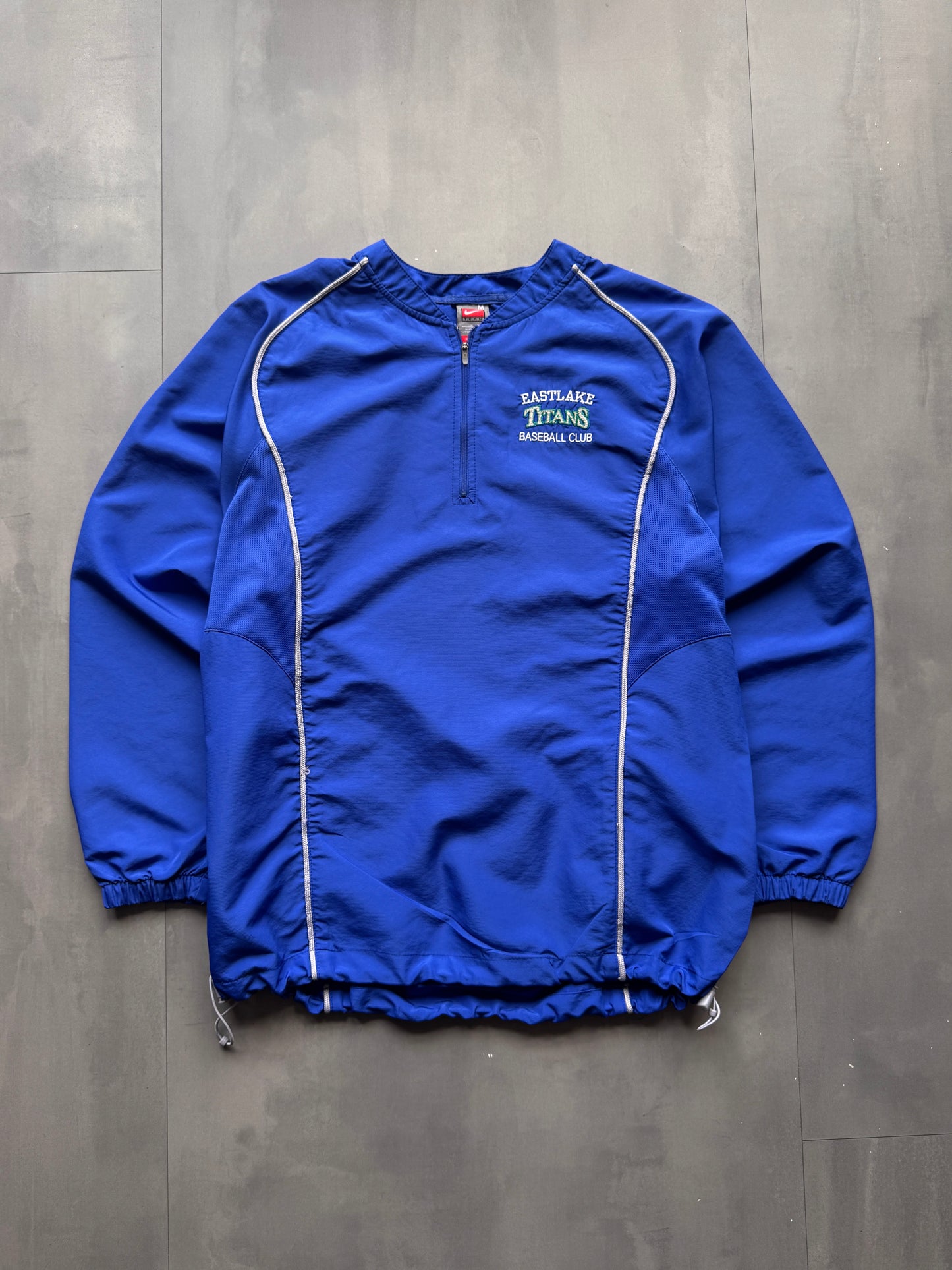 VINTAGE NIKE EASTLAKE TITANS BLUE WINDBREAKER - M