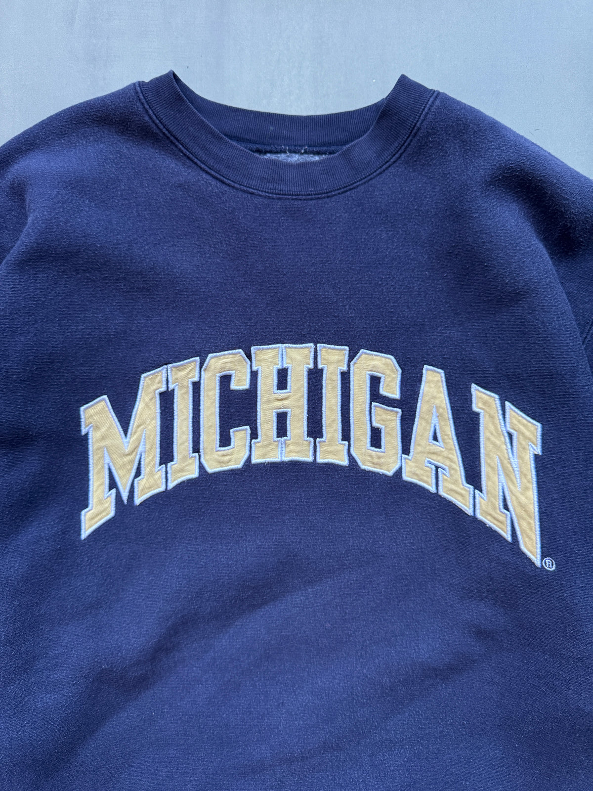 VINTAGE STEVE & BARRY'S MICHIGAN NAVY SWEATER - L