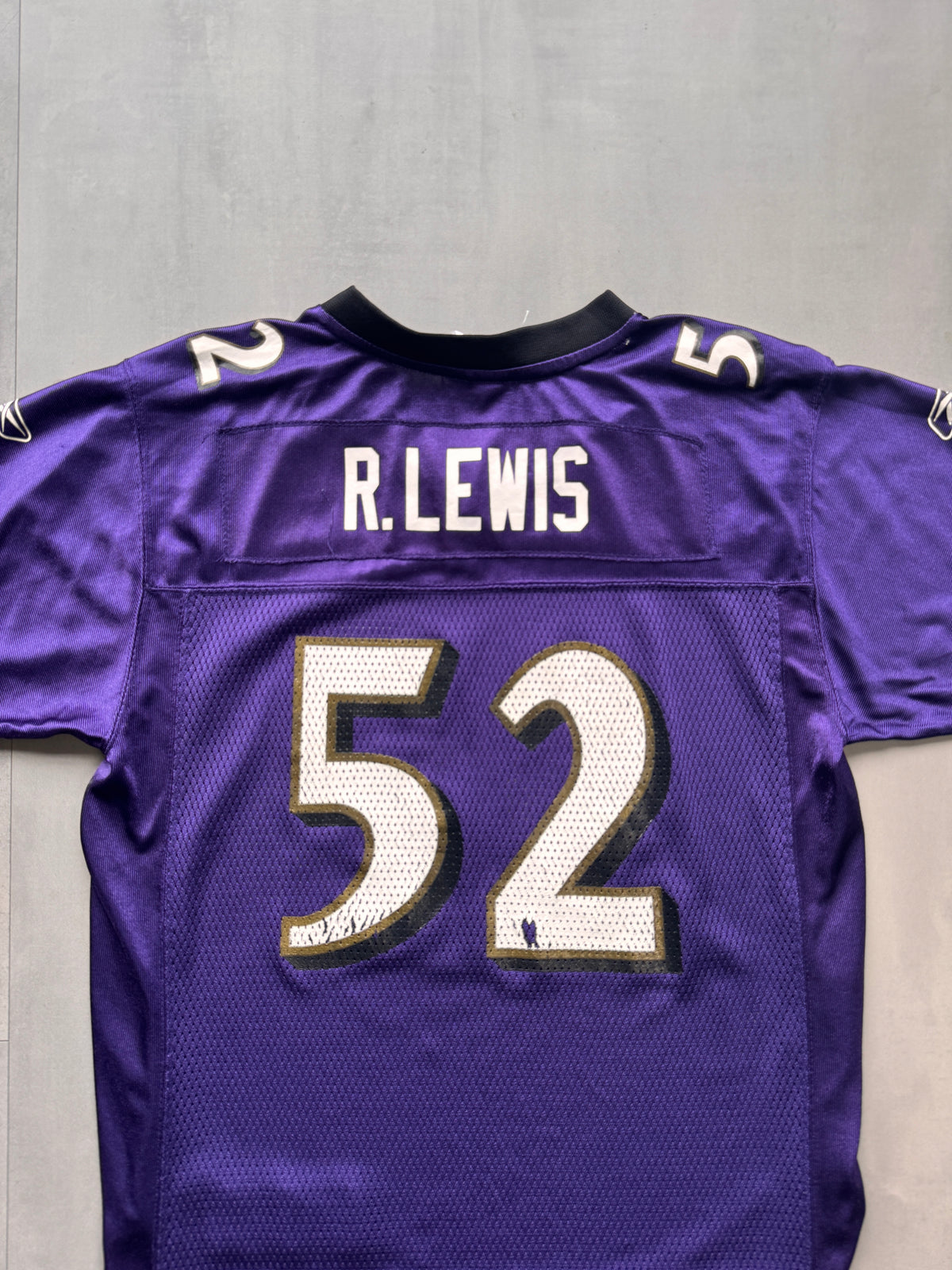 VINTAGE REEBOK NFL BALTIMORE RAVENS 'RAY LEWIS' JERSEY - XS