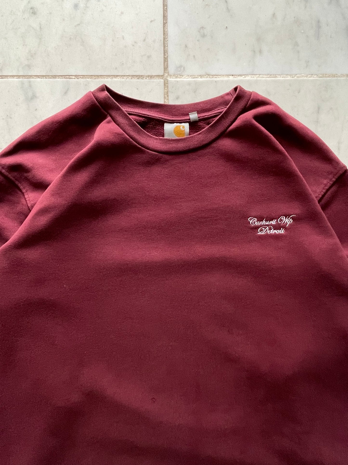 CARHARTT SCRIPT BURGUNDY SWEATER - LARGE