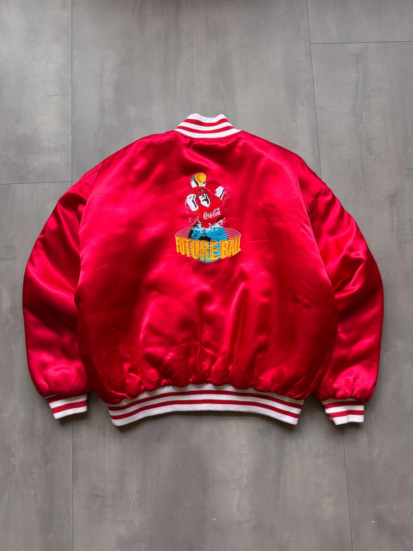VINTAGE COCA COLA RED SATIN BOMBER JACKET - L