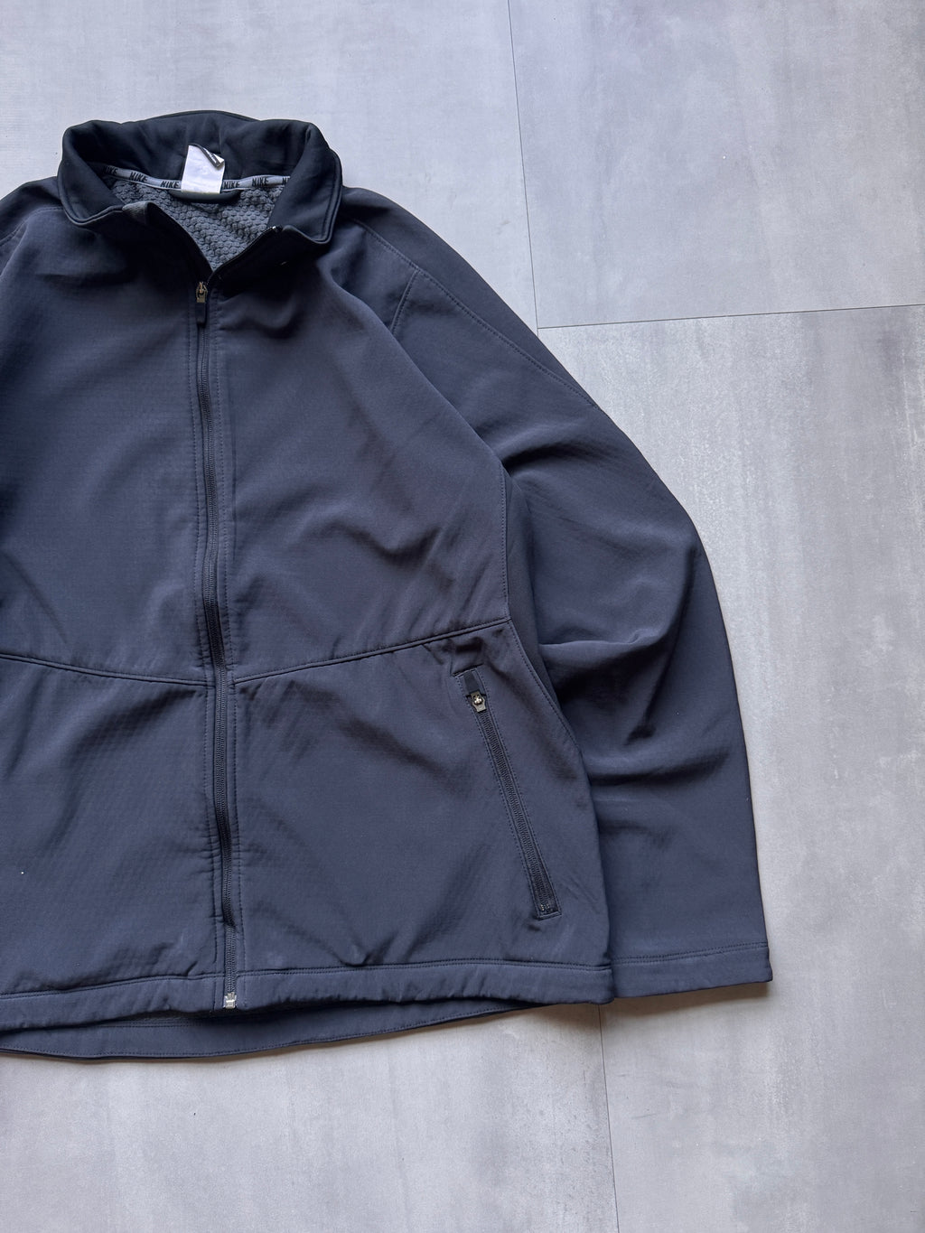 VINTAGE NIKE BLACK TRACK JACKET - XL