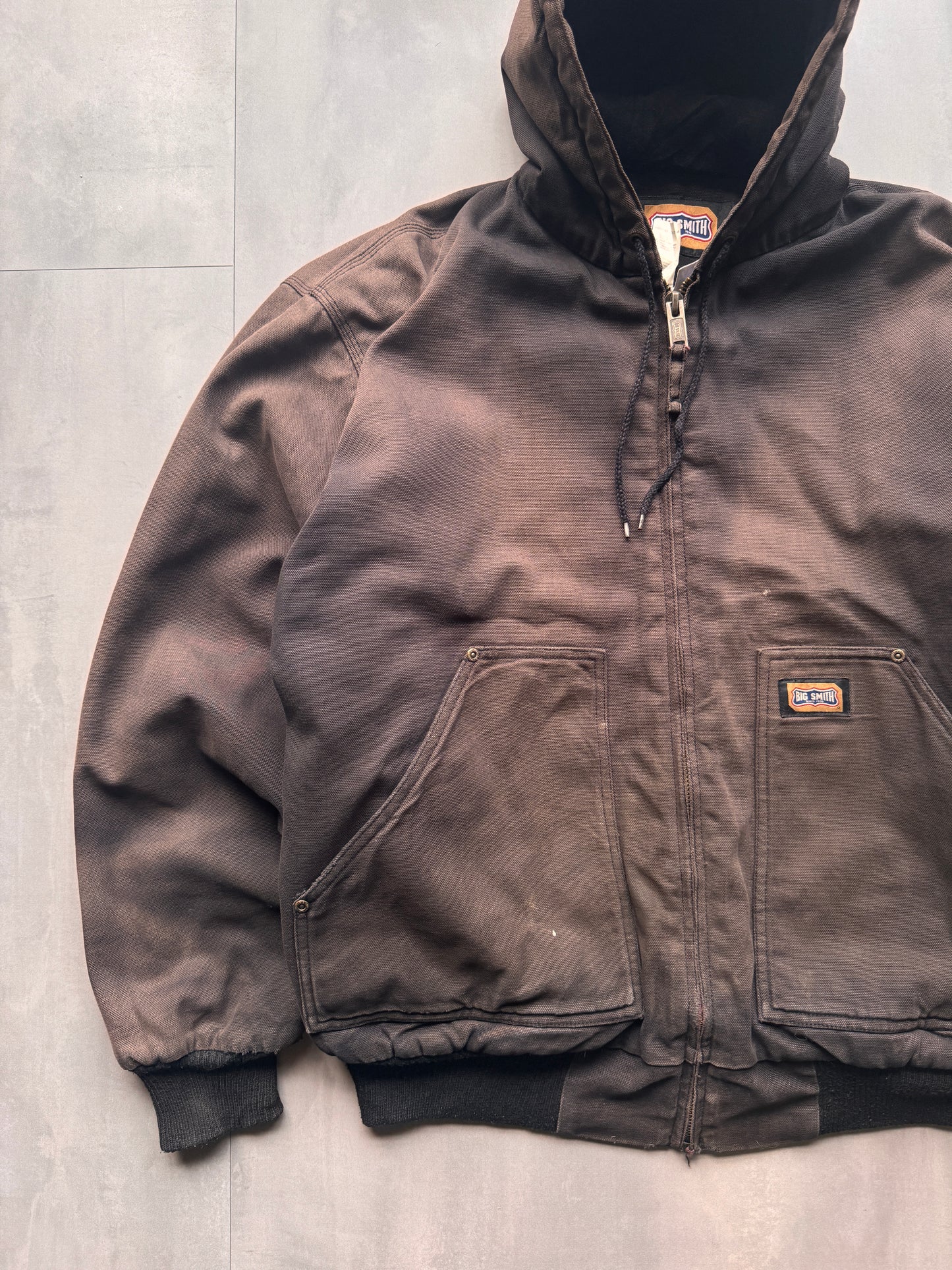 VINTAGE WALLS FADED GREY/BLACK ACTIVE JACKET - L