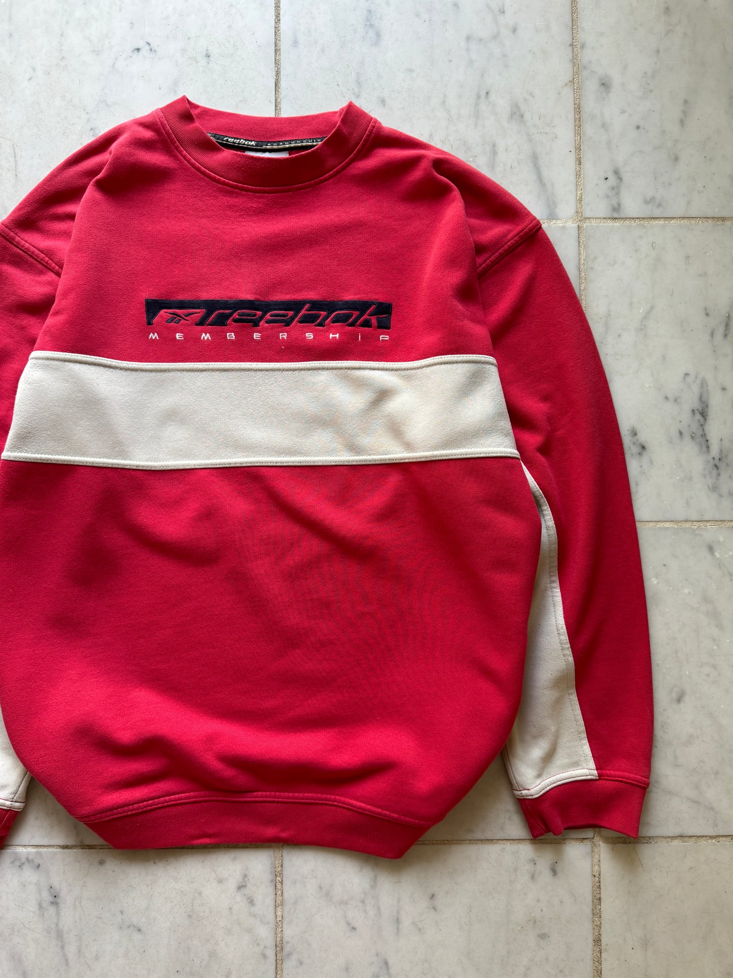 REEBOK RED/GREY SWEATER - LARGE/XLARGE