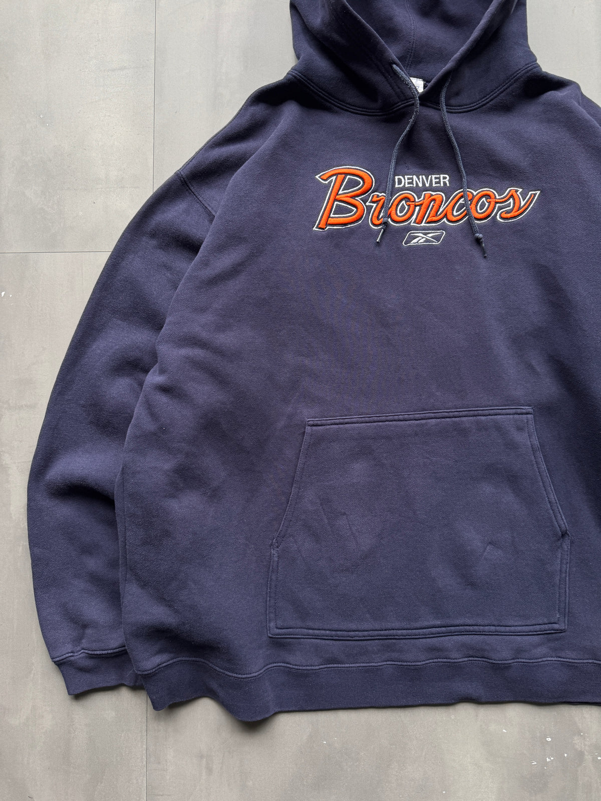 VINTAGE REEBOK NFL DENVER BRONCOS NAVY HOODIE - XL