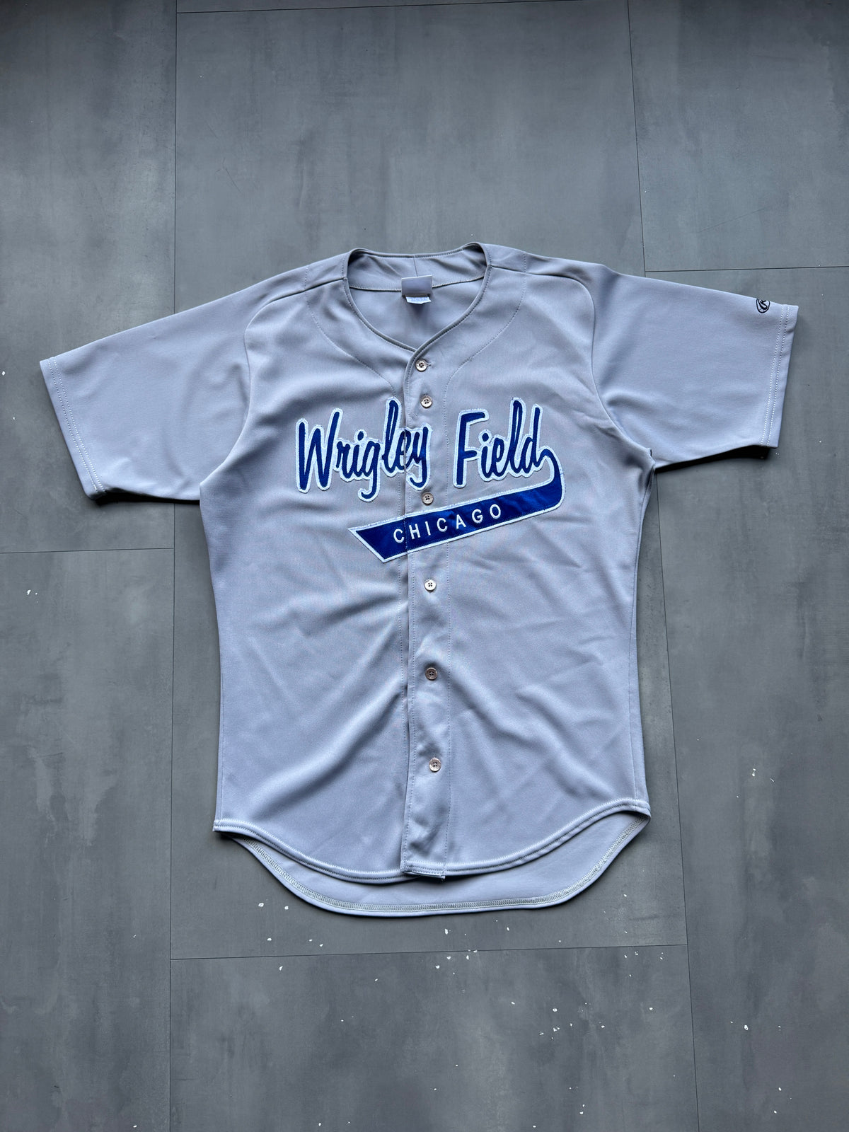 VINTAGE RAWLINGS MLB WRIGLEY FIELD CHICAGO CUBS JERSEY - L