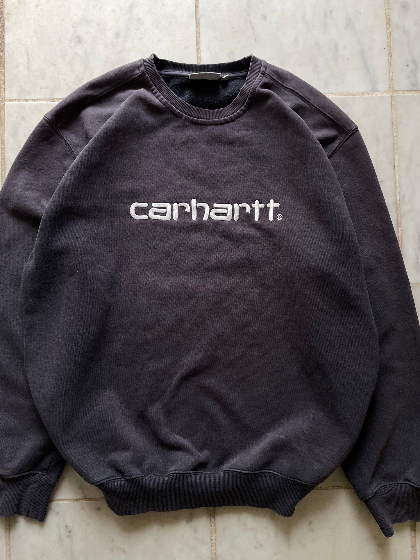 CARHARTT LOGO NAVY SWEATER - LARGE