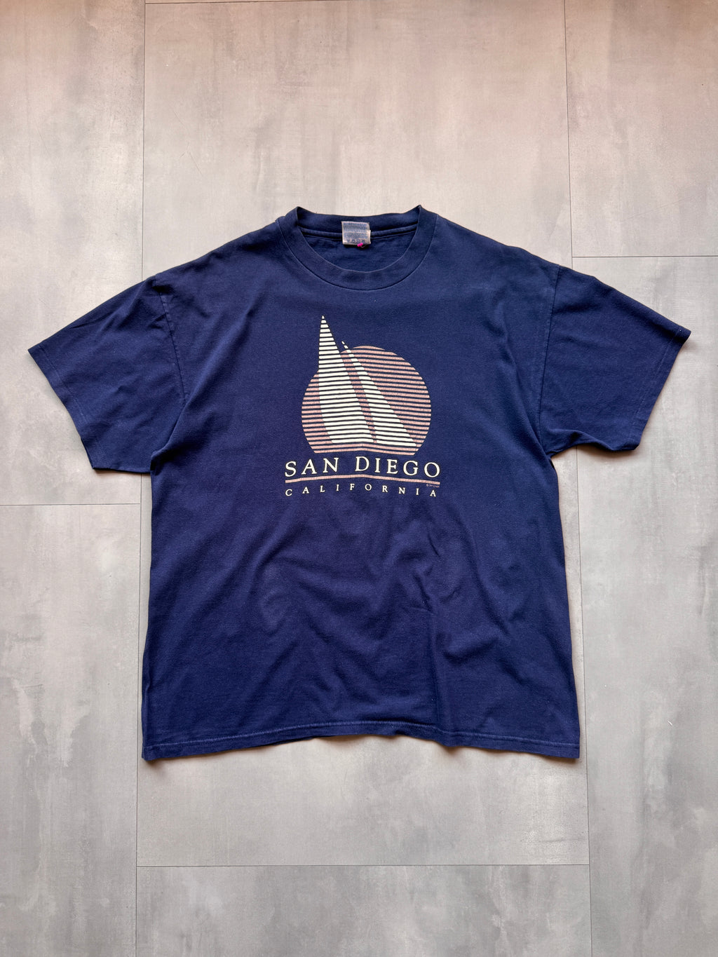 VINTAGE SAN DIEGO NAVY TEE - XL