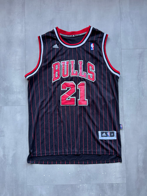 VINTAGE ADIDAS NBA CHICAGO BULLS BLACK JIMMY BUTLER JERSEY - XL