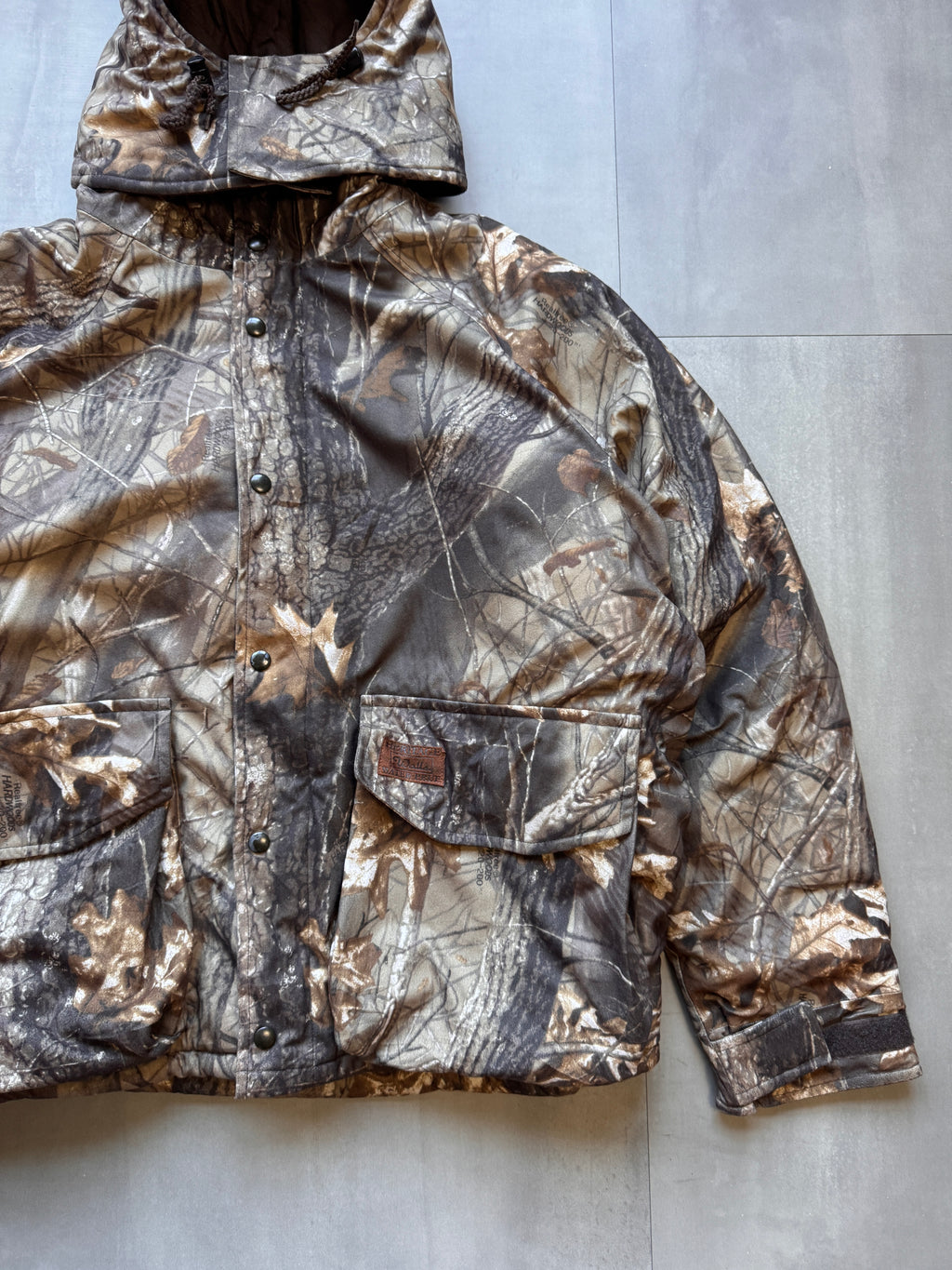 VINTAGE HERITAGE WALLS WATERPRUF REALTREE HUNTING JACKET - XLARGE