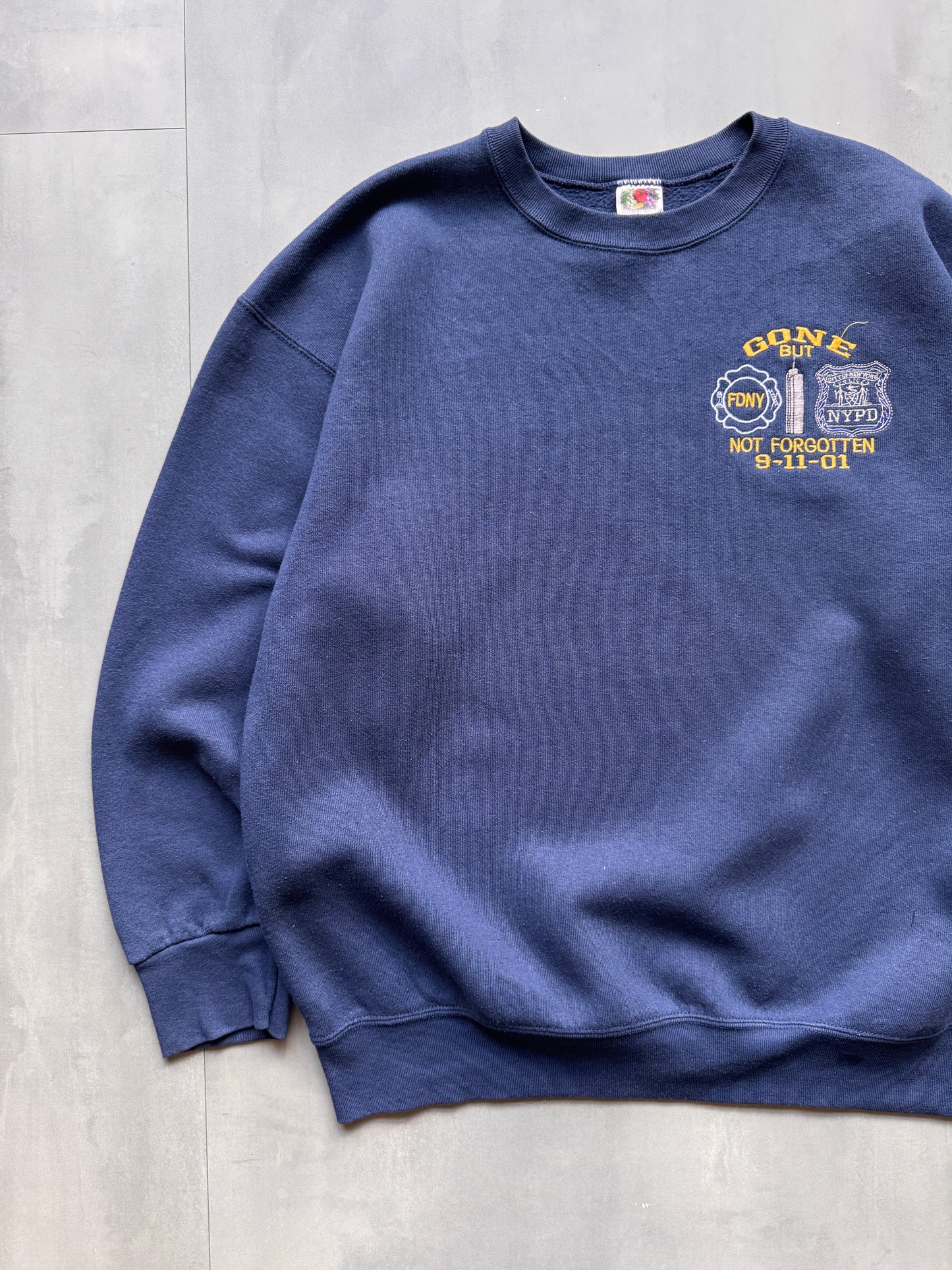 VINTAGE 9/11 MEMORIAL NAVY SWEATER - L