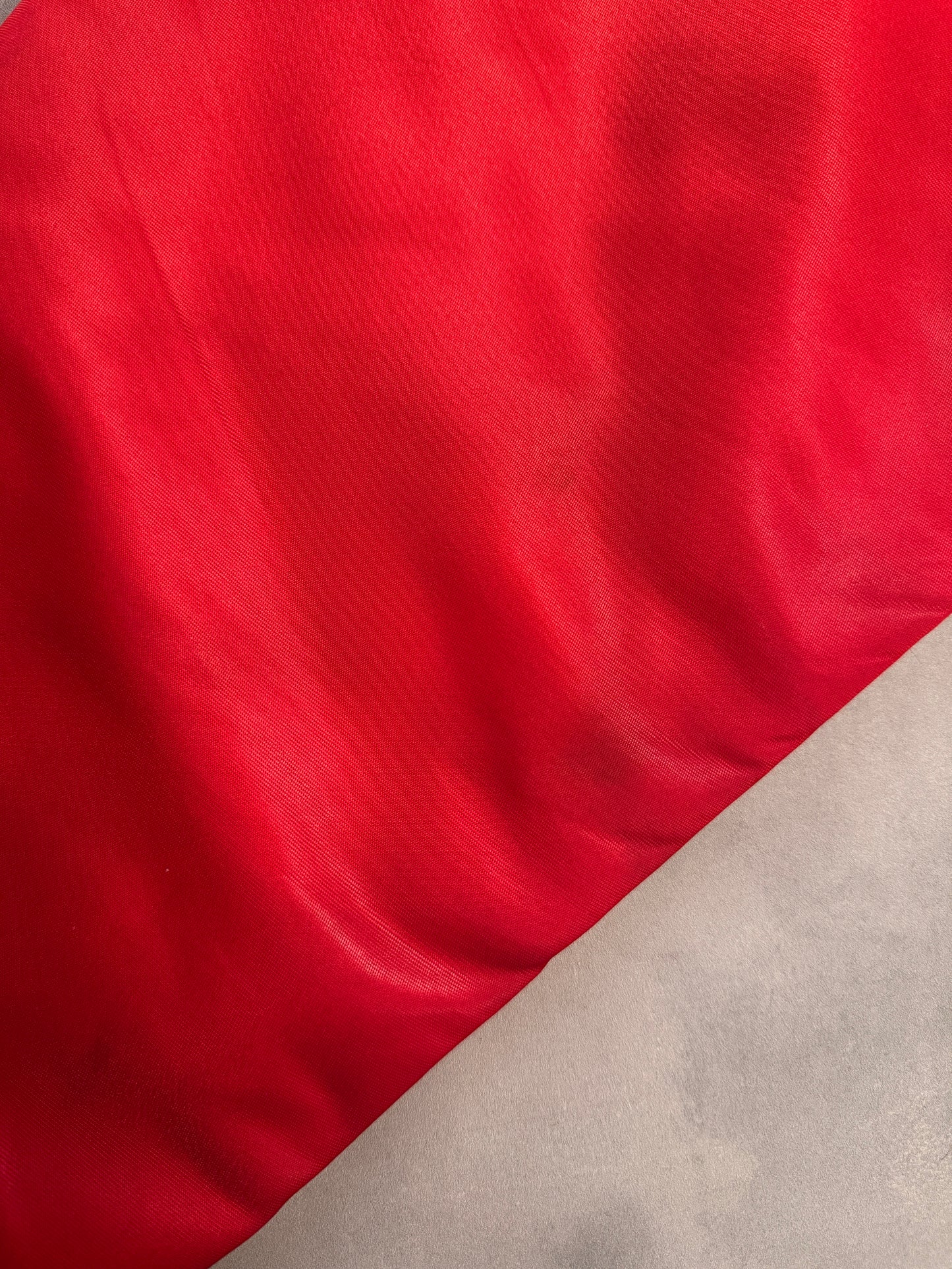 VINTAGE NHL STARTER DETROIT RED WINGS RED SATIN BOMBER JACKET - L