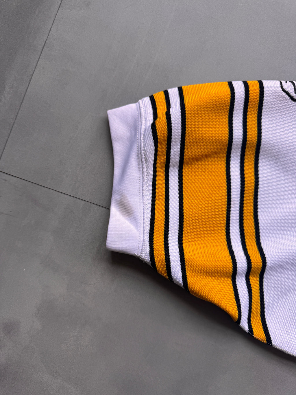VINTAGE REEBOK NFL PITTSBURGH STEELERS JERSEY - L
