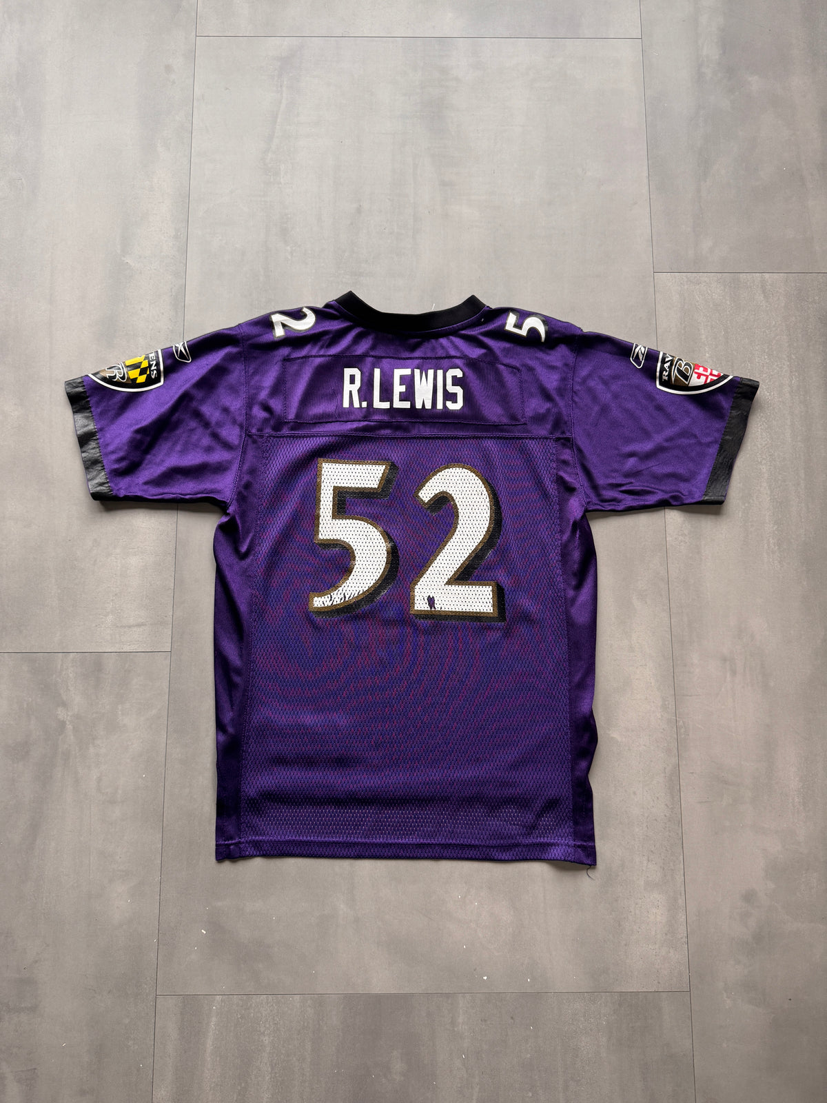 VINTAGE REEBOK NFL BALTIMORE RAVENS 'RAY LEWIS' JERSEY - XS