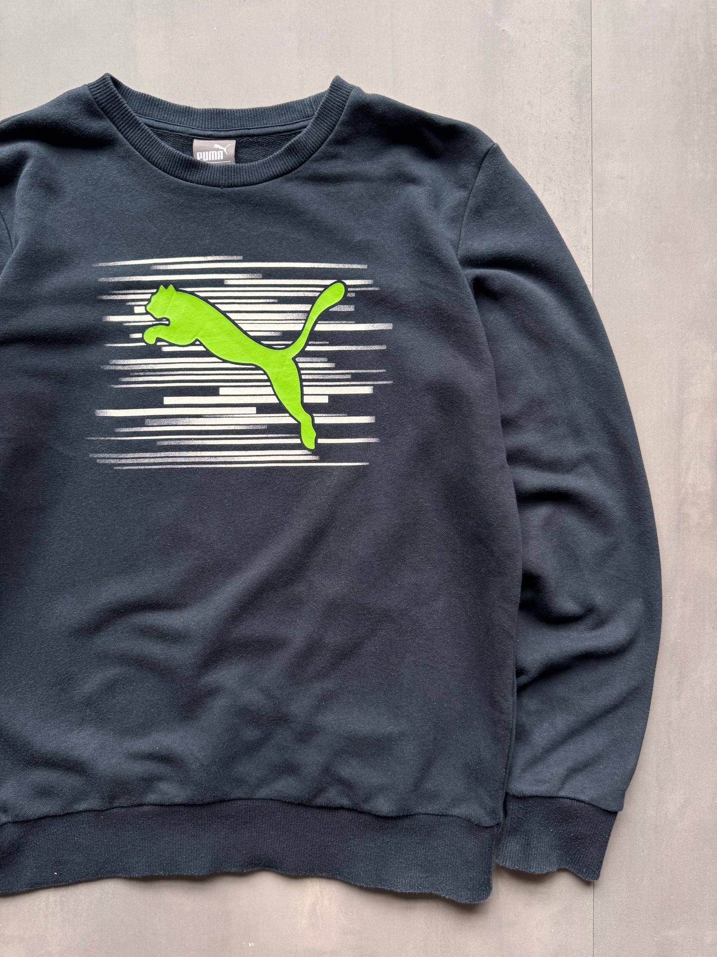 VINTAGE PUMA BLACK SWEATER - S