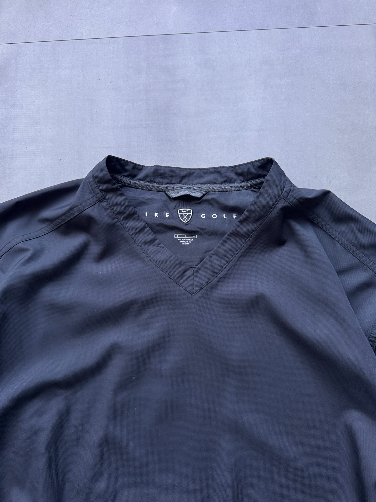 VINTAGE NIKE GOLF DARK GREY WINDBREAKER - L