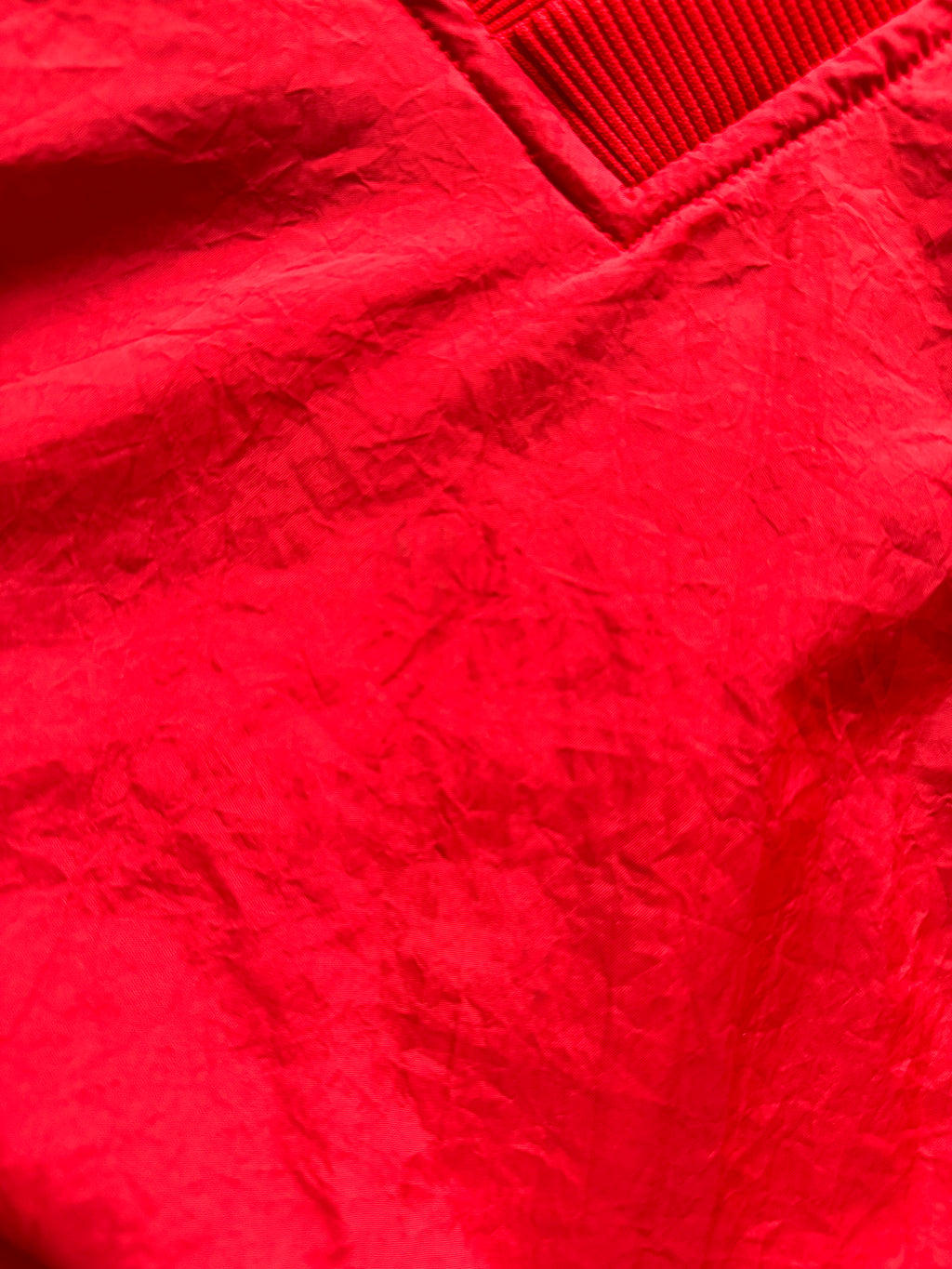 VINTAGE STARTER WISCONSIN BADGERS RED WINDBREAKER - XXL