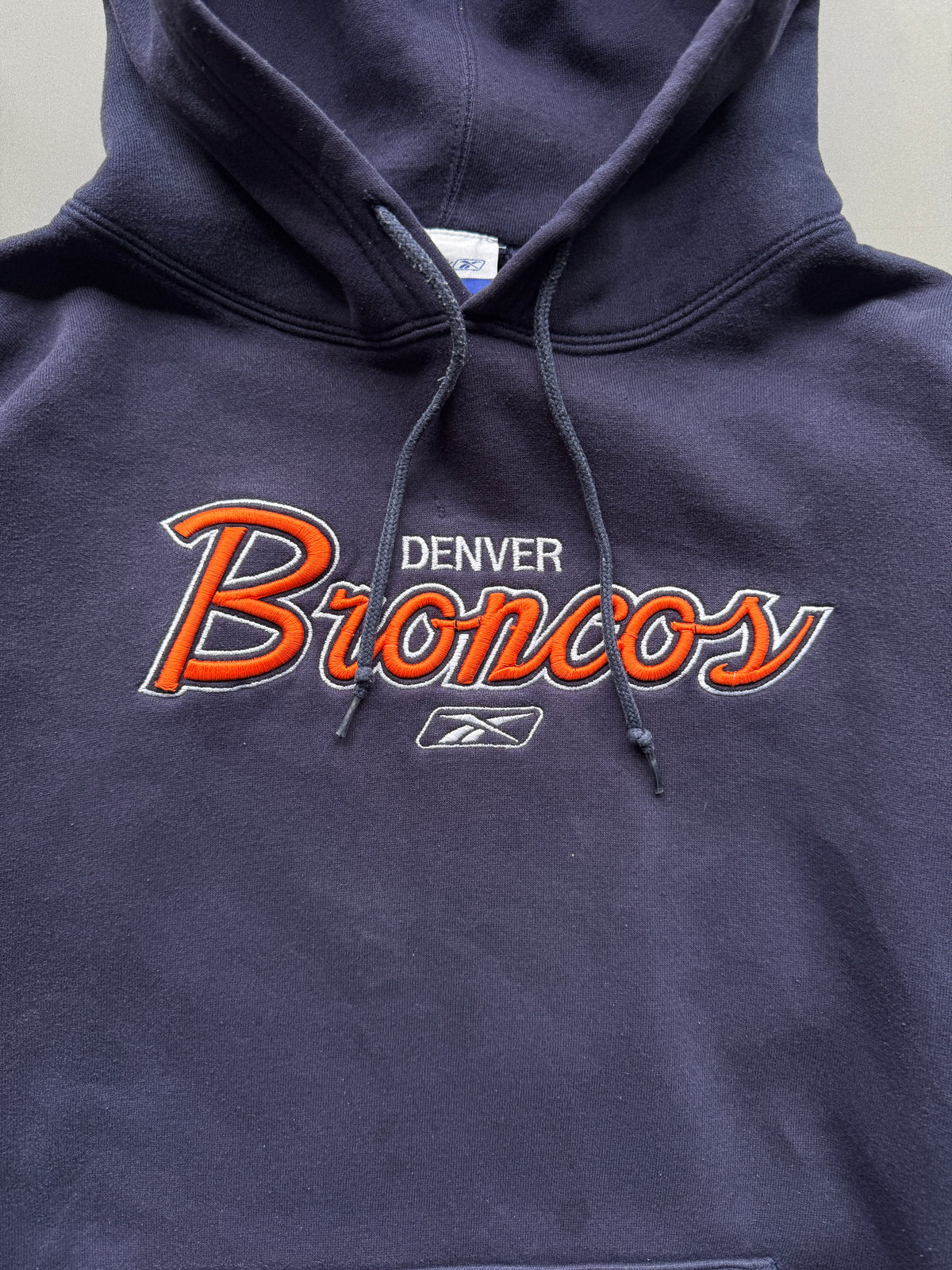 VINTAGE REEBOK NFL DENVER BRONCOS NAVY HOODIE - XL