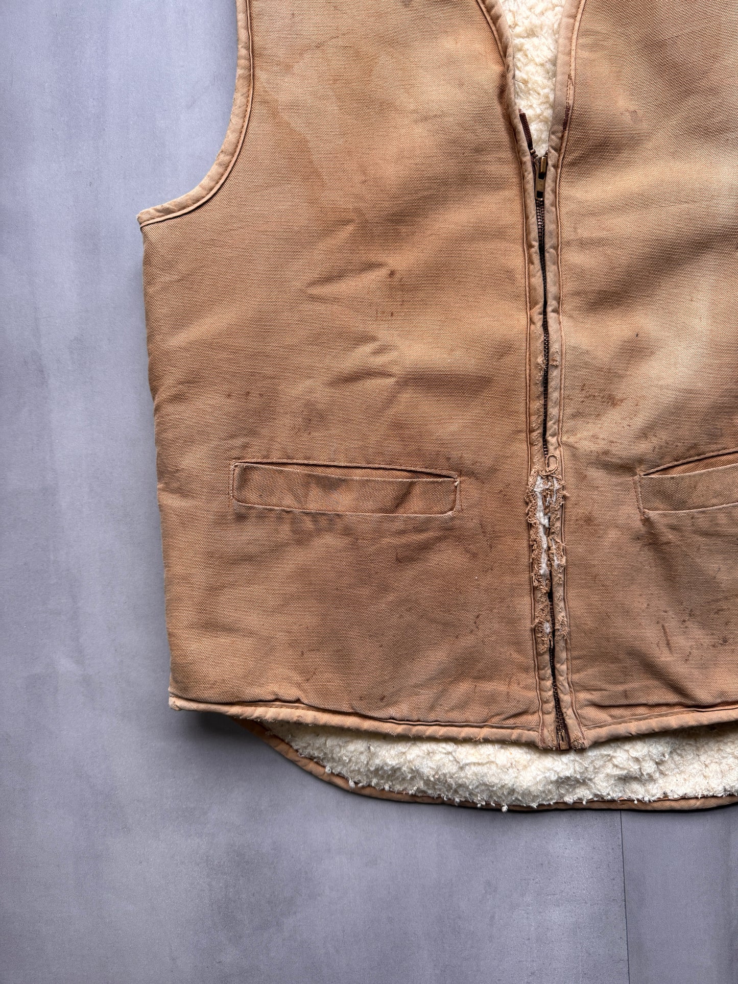 VINTAGE CARHARTT SHERPA LINED TAN WORK GILET - LARGE