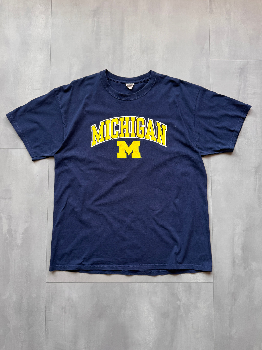 VINTAGE MICHIGAN NAVY TEE - XL
