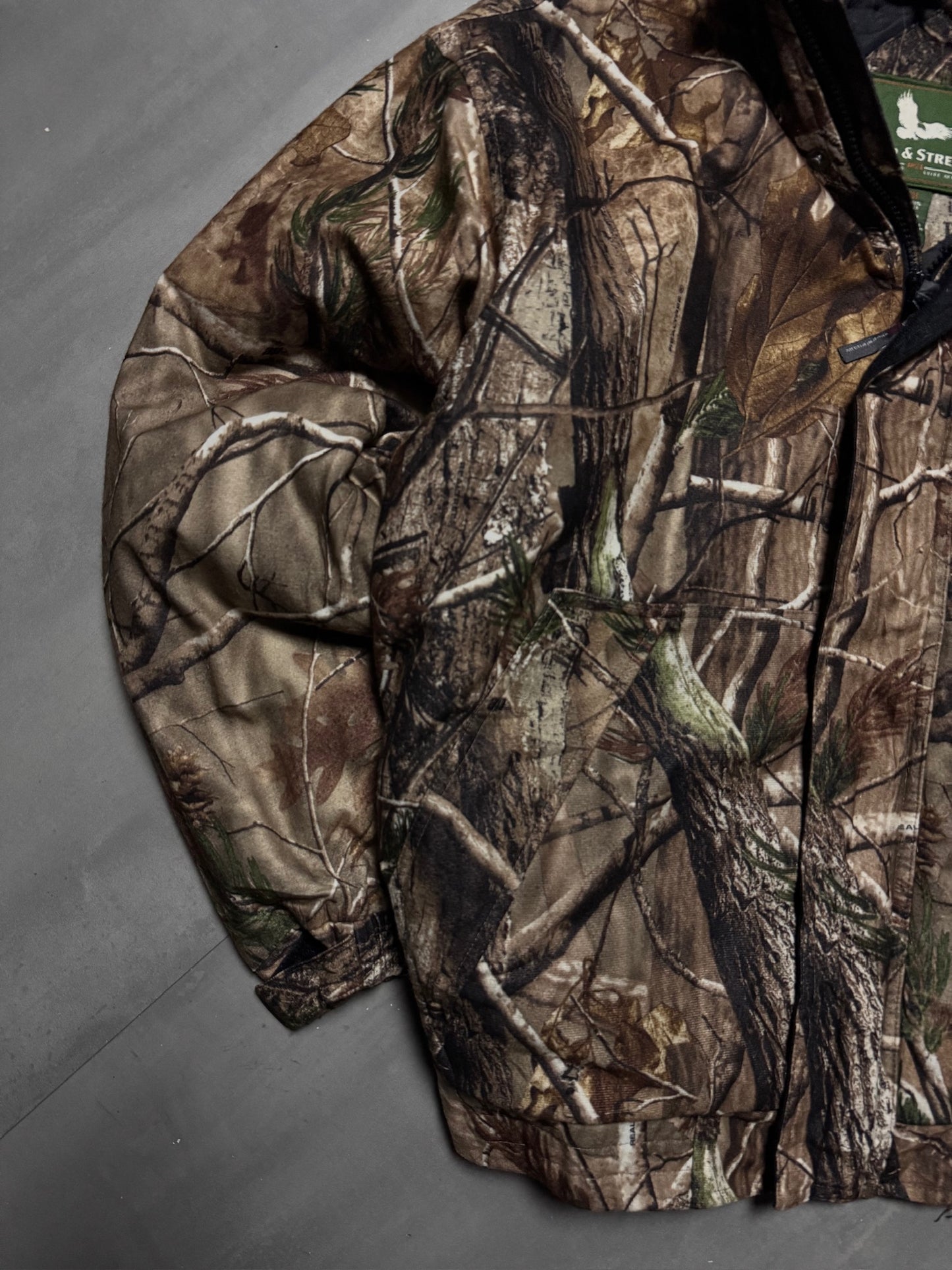 REALTREE FIELD & STREAM JACKET - LARGE