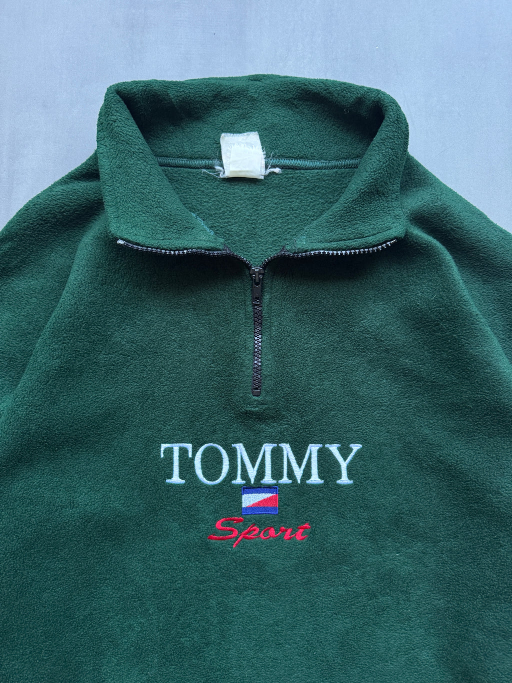 VINTAGE TOMMY HILFIGER SPORT 90s GREEN FLEECE SWEATER - XL