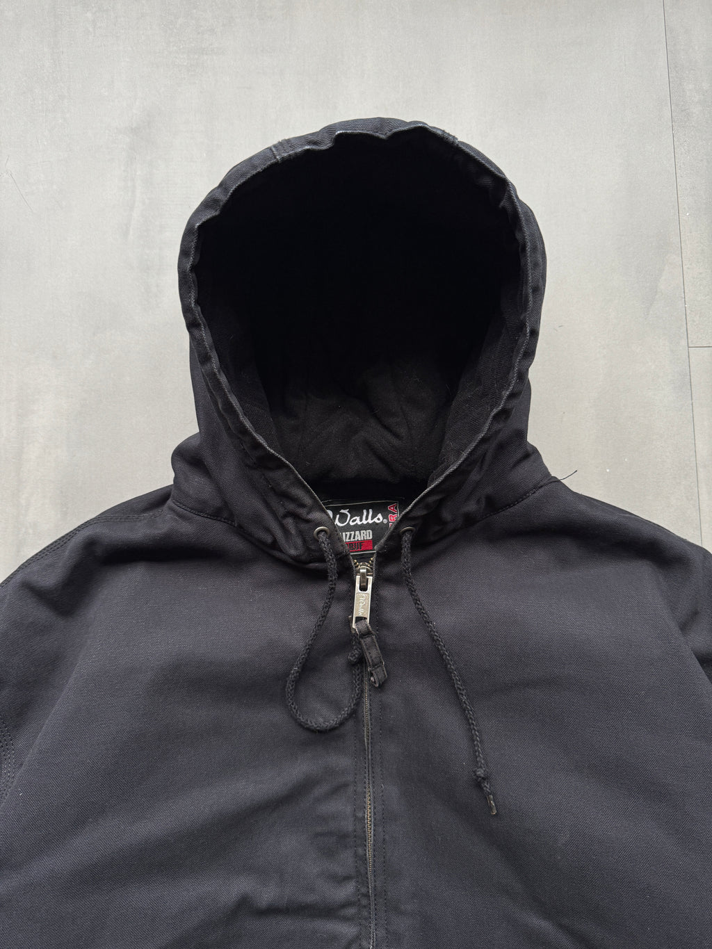 VINTAGE WALLS BLACK ACTIVE JACKET - XXL