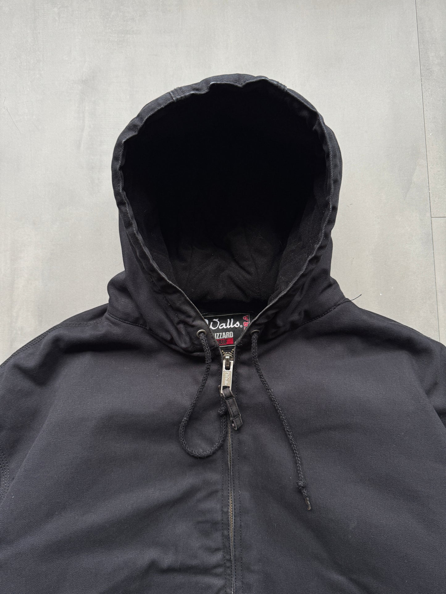 VINTAGE WALLS BLACK ACTIVE JACKET - XXL