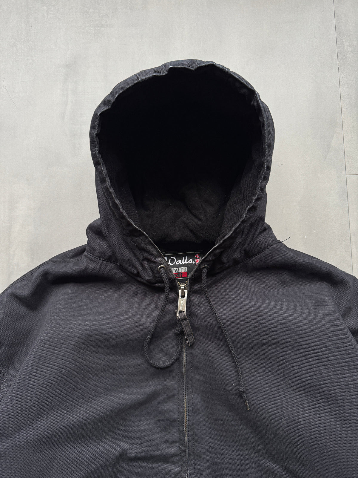 VINTAGE WALLS BLACK ACTIVE JACKET - XXL
