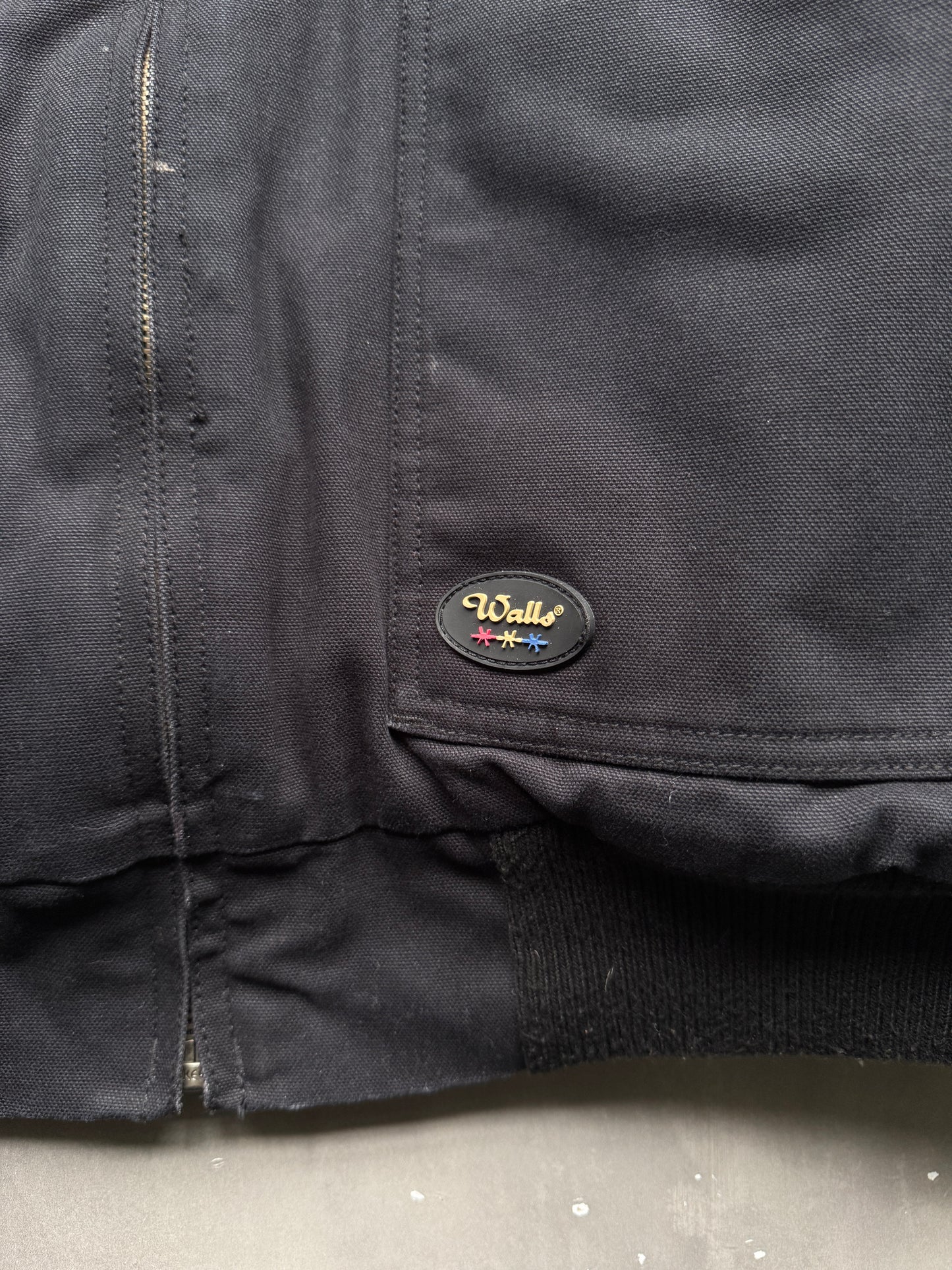 VINTAGE WALLS BLACK ACTIVE JACKET - XXL