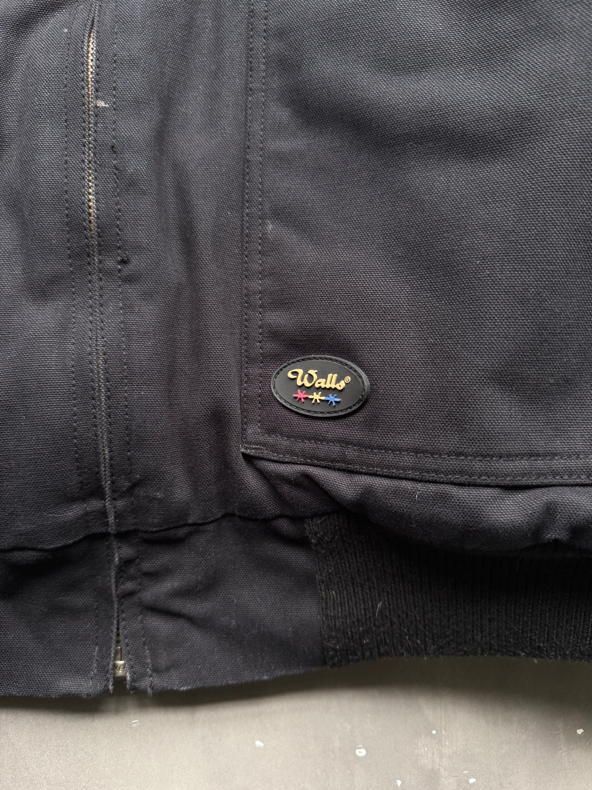 VINTAGE WALLS BLACK ACTIVE JACKET - XXL