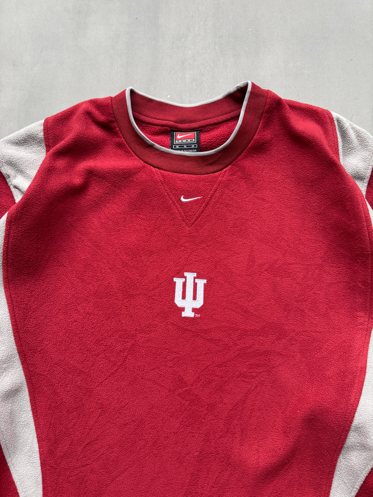VINTAGE NIKE INDIANA HOOSIERS 90s RED FLEECE SWEATER - L