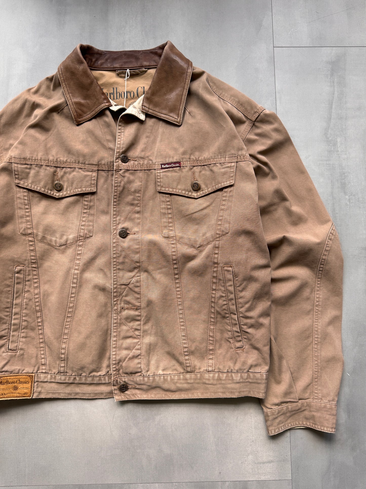 VINTAGE MARLBORO BROWN JACKET - L