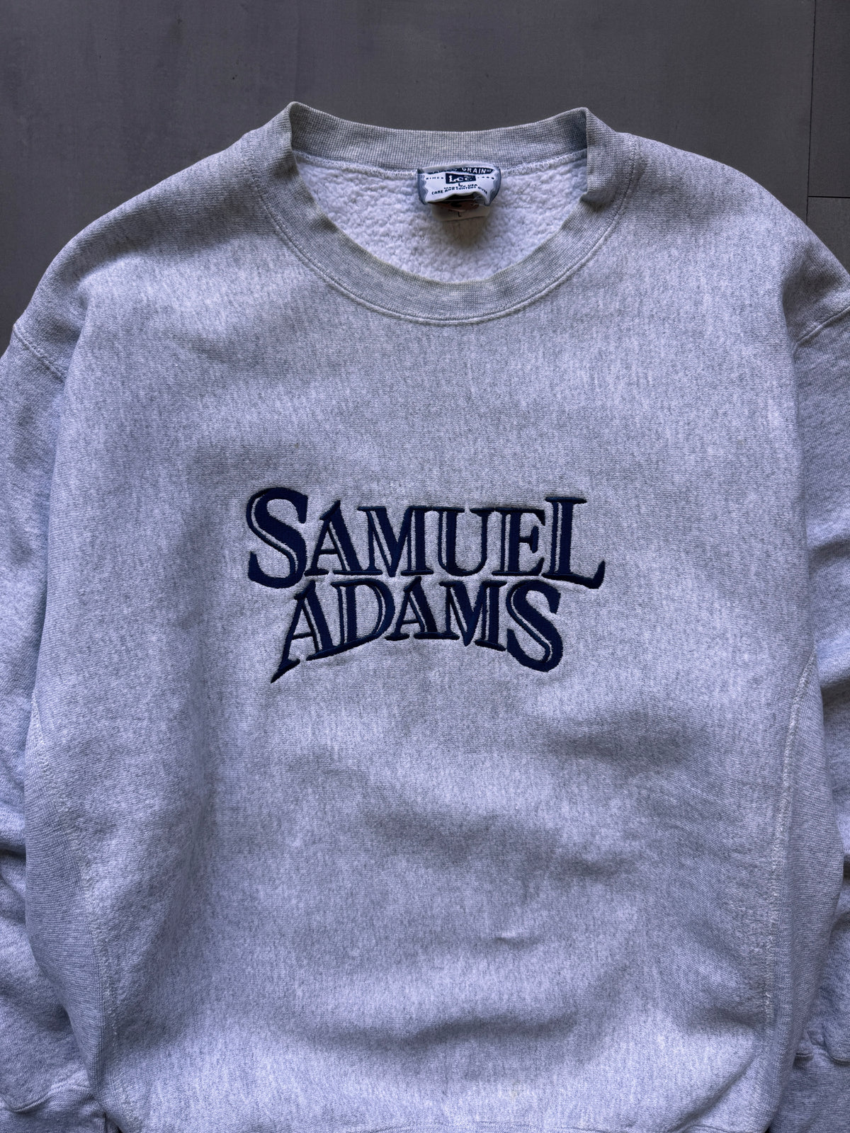 VINTAGE LEE SAMUEL ADAMS GREY SWEATER - MEDIUM