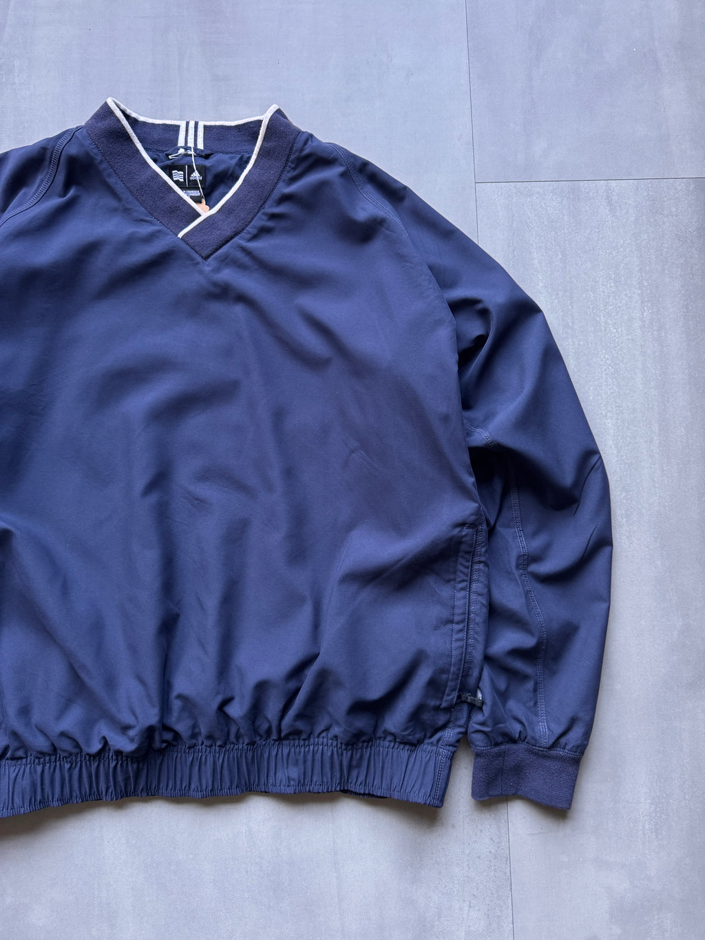 VINTAGE ADIDAS NAVY WINDBREAKER - L