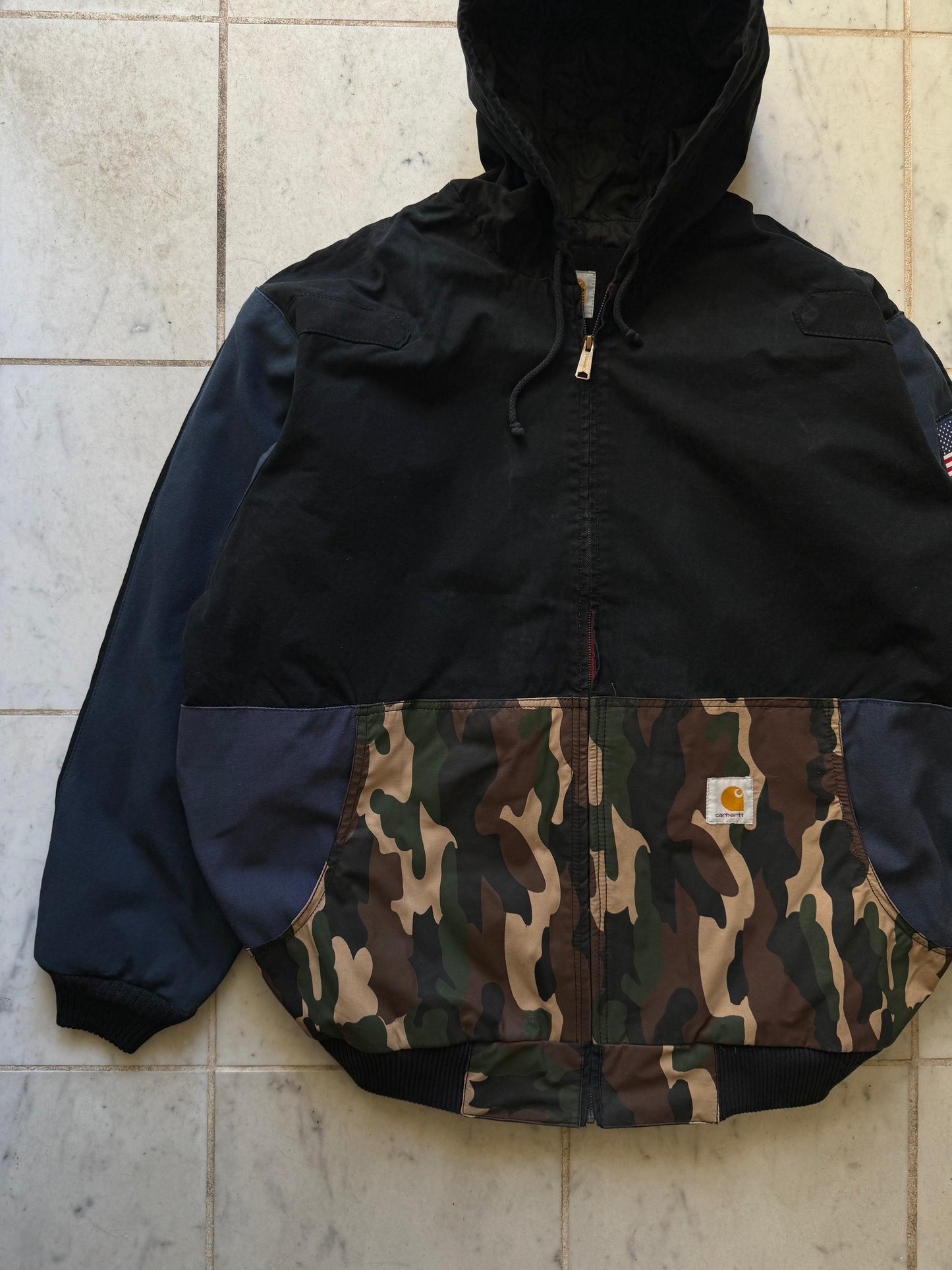 CARHARTT REWORKED CAMO PATTERN ACTIVE JACKET - XXLARGE