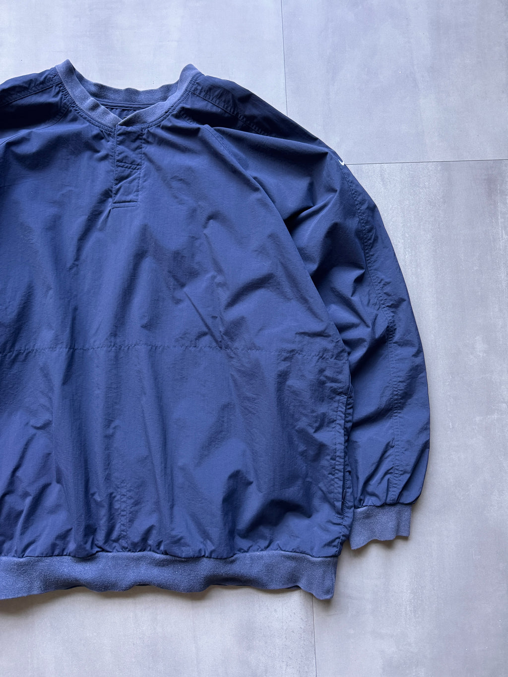 VINTAGE NIKE GOLF NAVY WINDBREAKER - XL