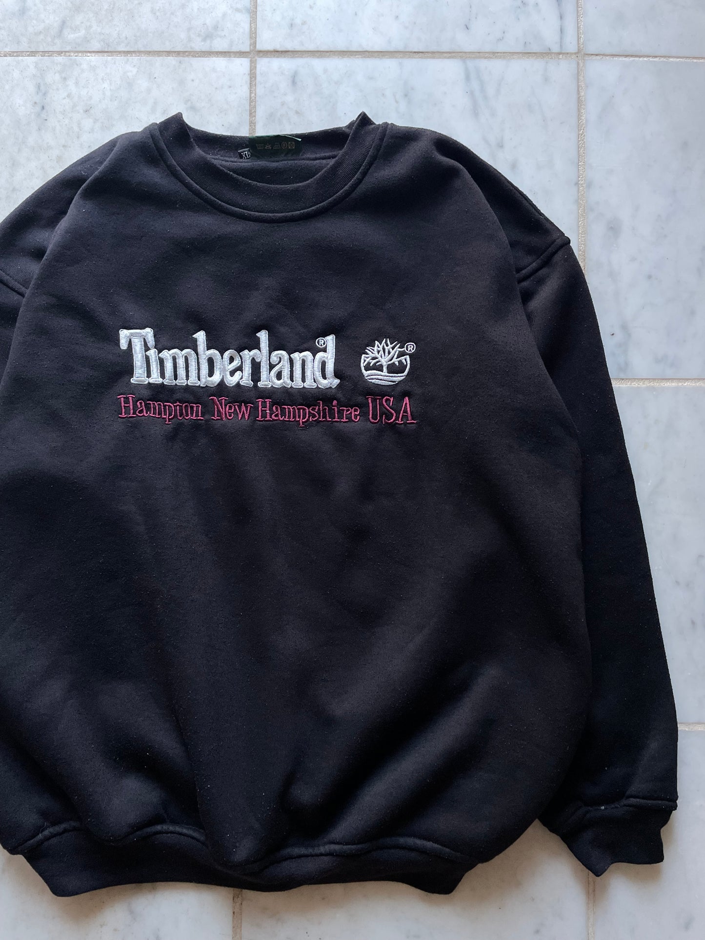 TIMBERLAND LOGO BLACK SWEATER - XLARGE