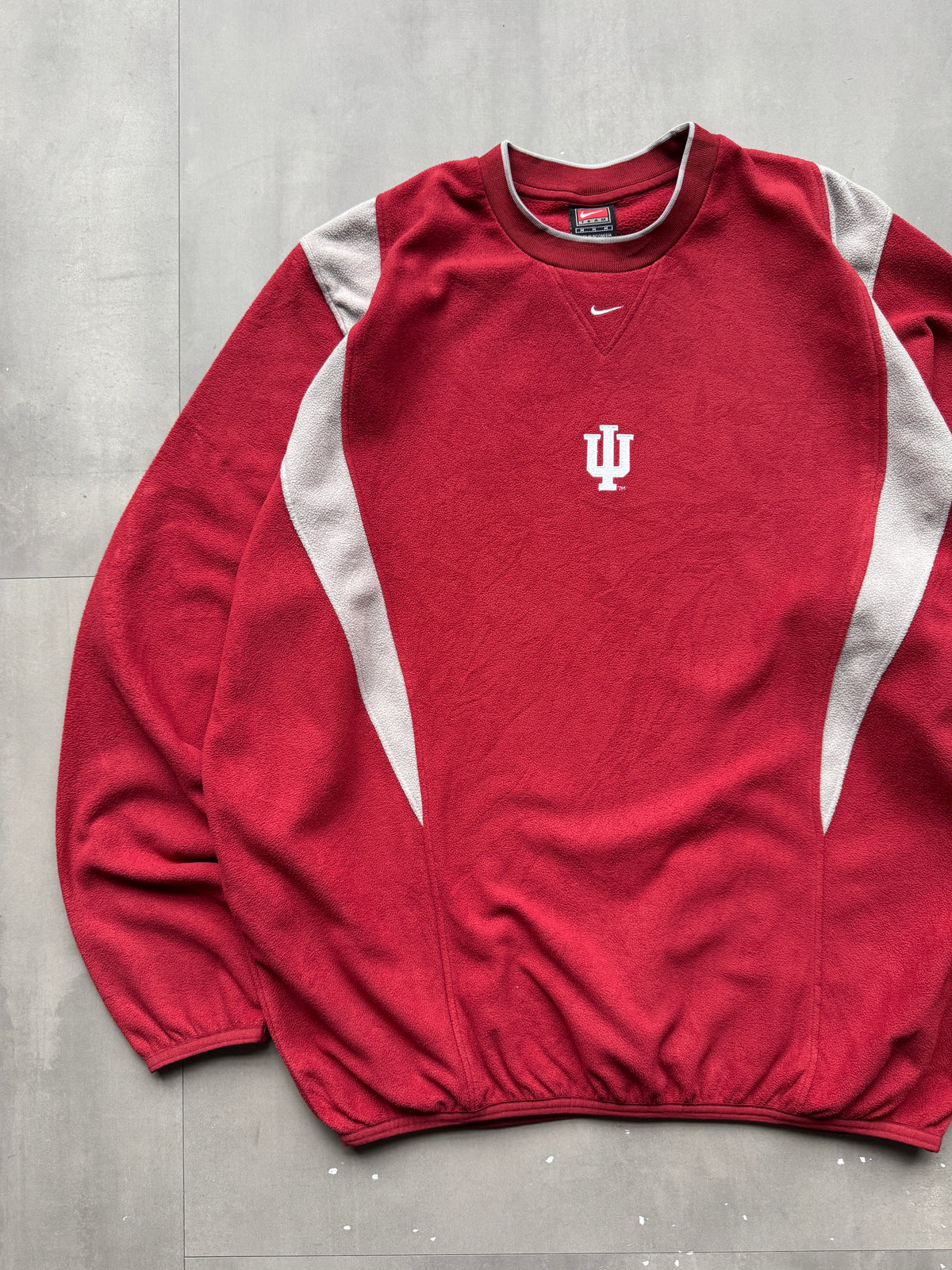 VINTAGE NIKE INDIANA HOOSIERS 90s RED FLEECE SWEATER - L