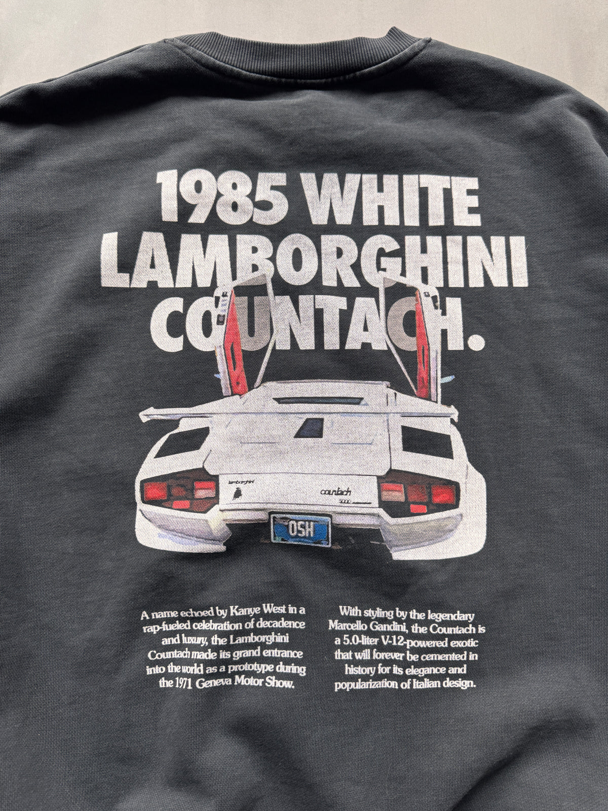 OSHKOSH GREY WHITE LAMBORGHINI SWEATER - L